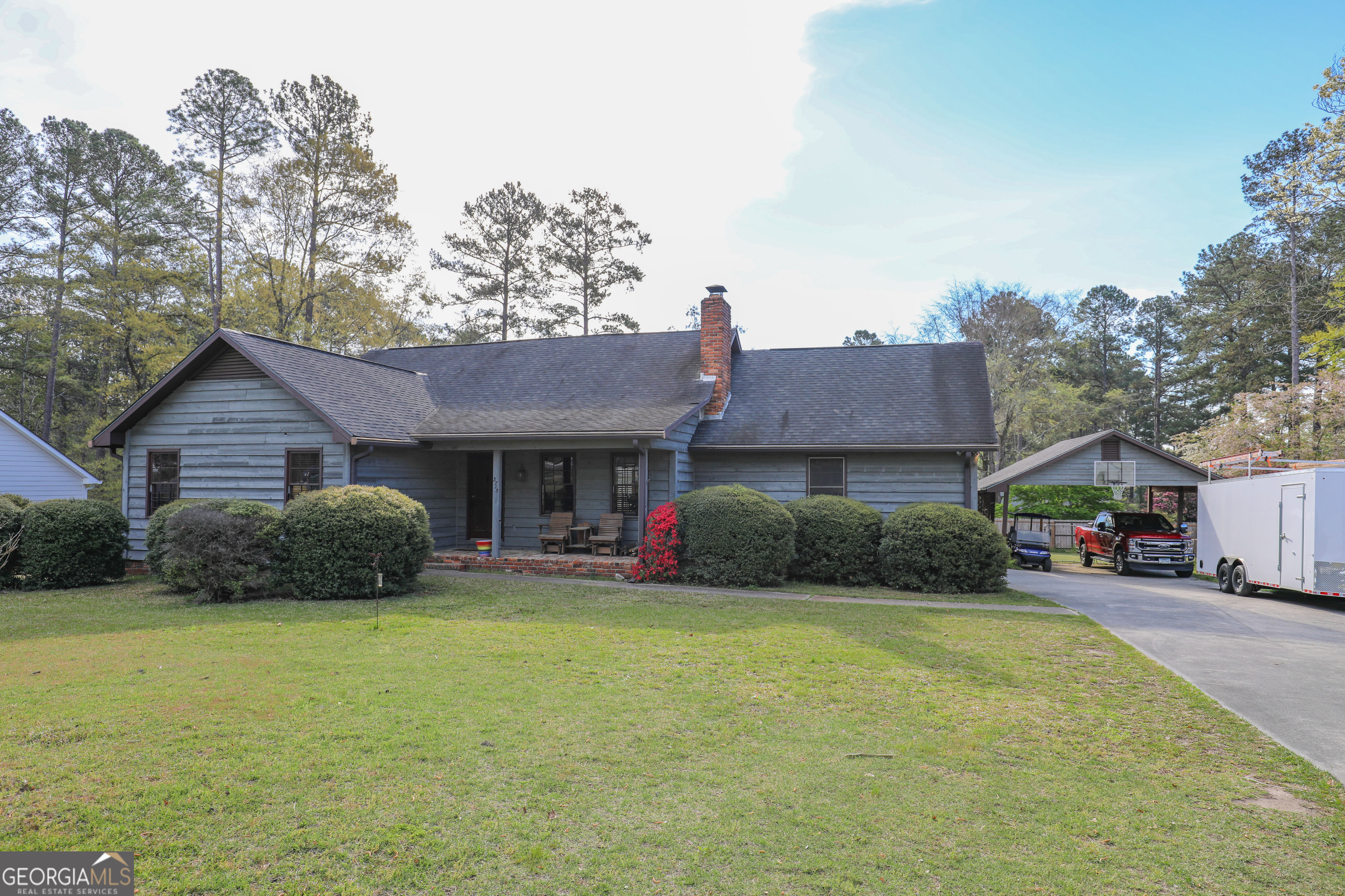 3715 Sinclair Dam Road Ne Property Photo 1