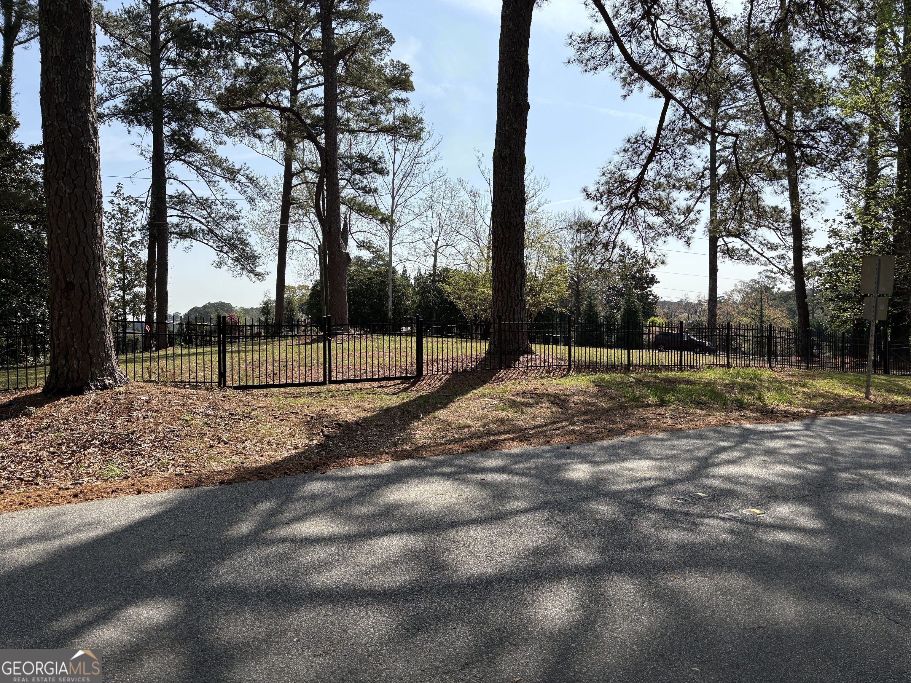 3024 Emerald Drive