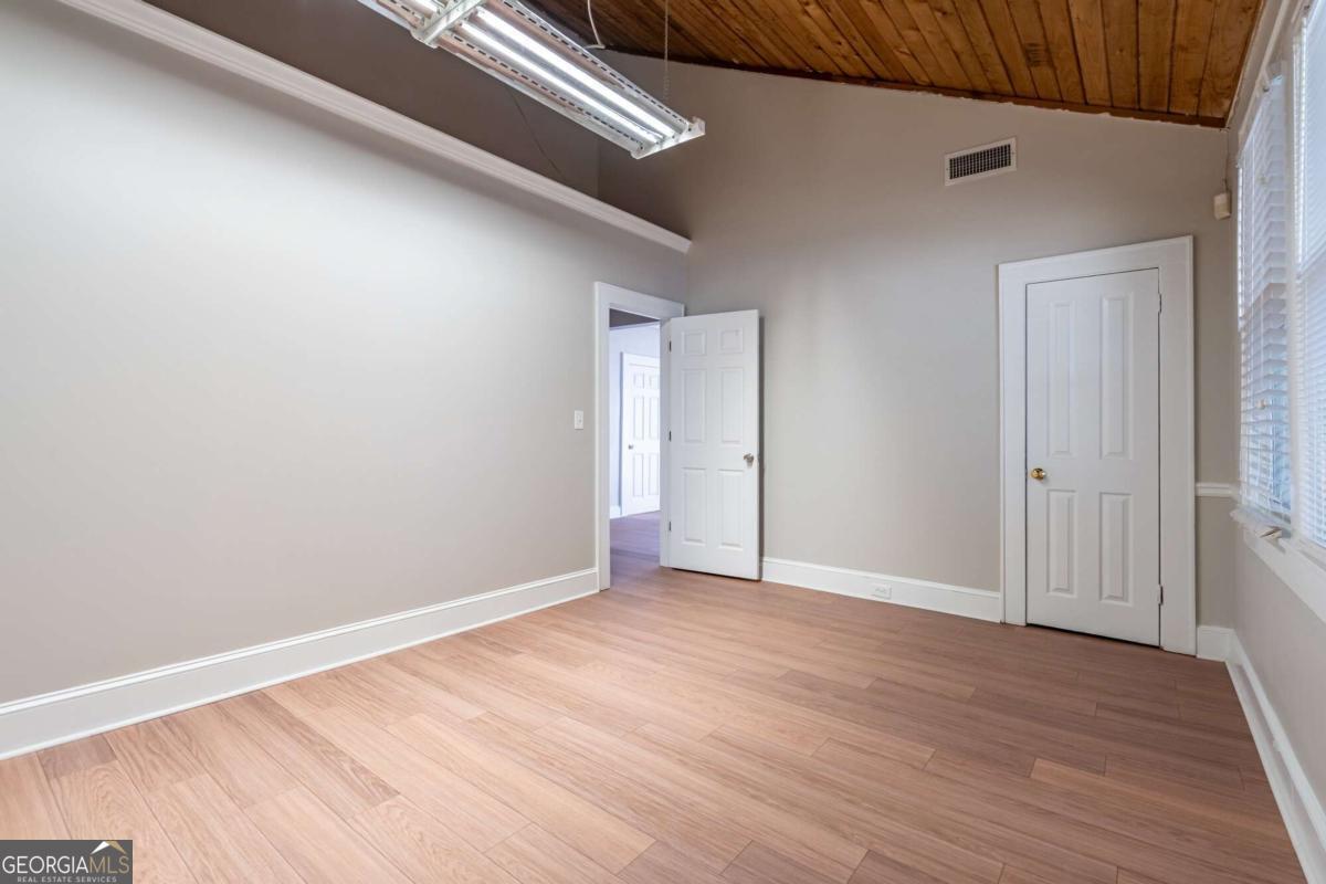 61 Austin Avenue Ne Property Photo 12
