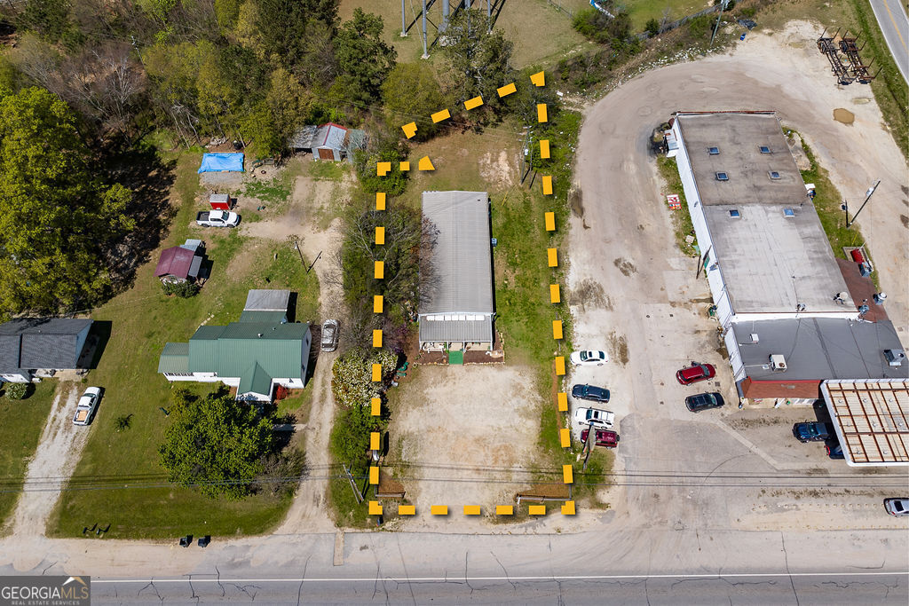 2090 Broad Street Property Photo 2