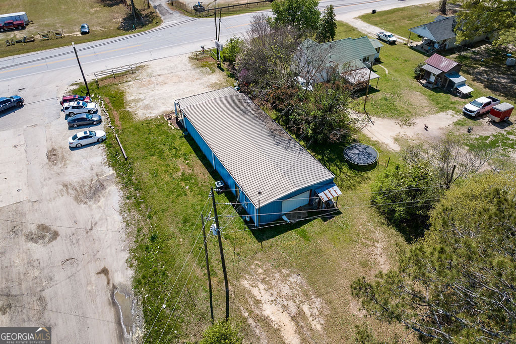 2090 Broad Street Property Photo 5