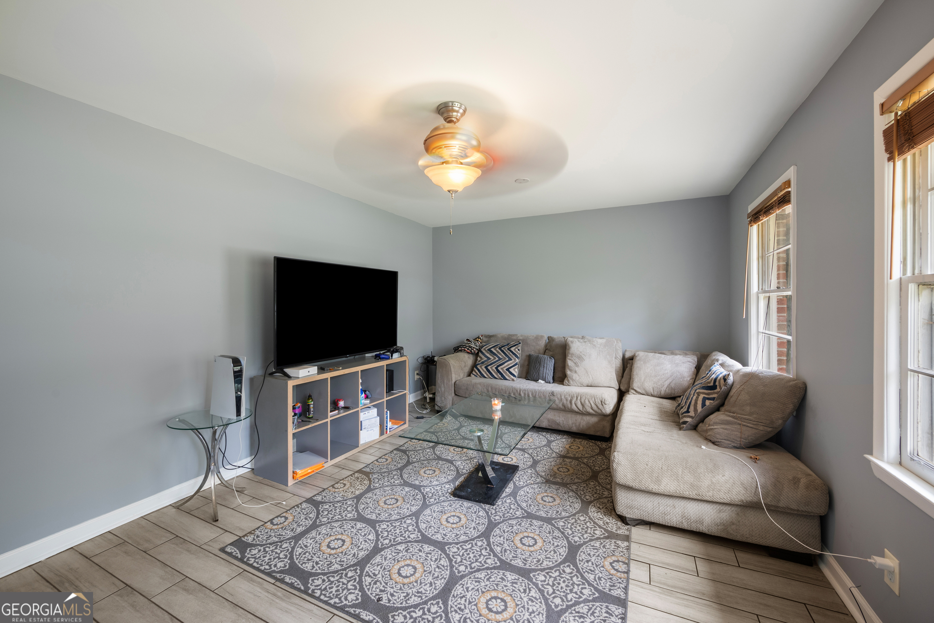 4329 Cedar Valley Lane Property Photo 4
