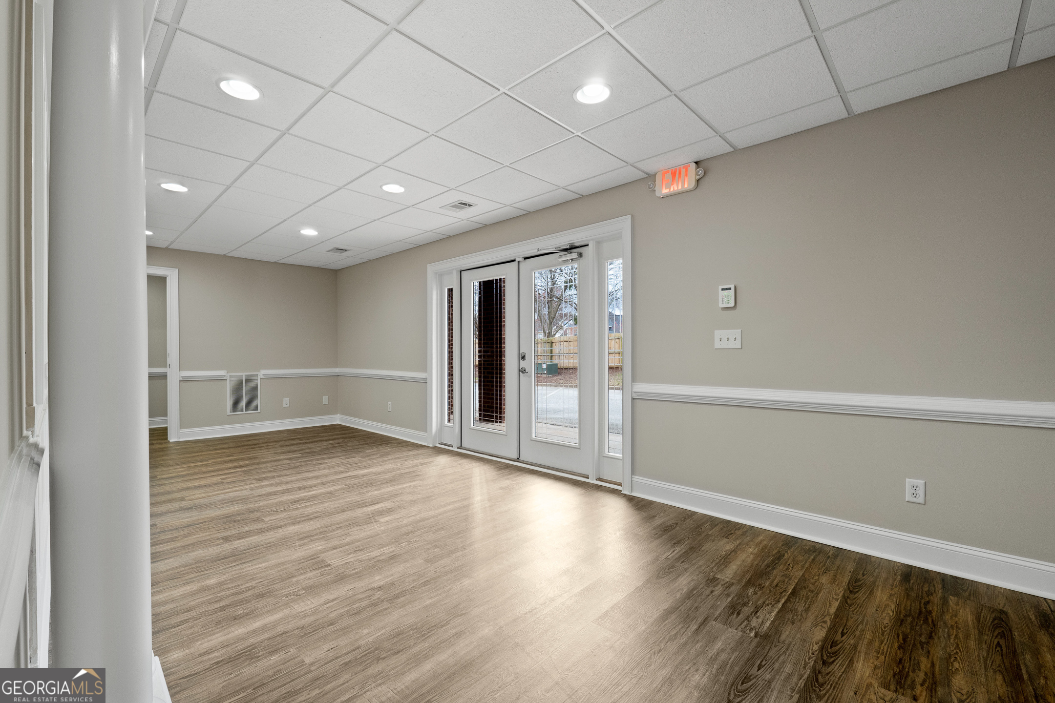 308 Racetrack Road Property Photo 5