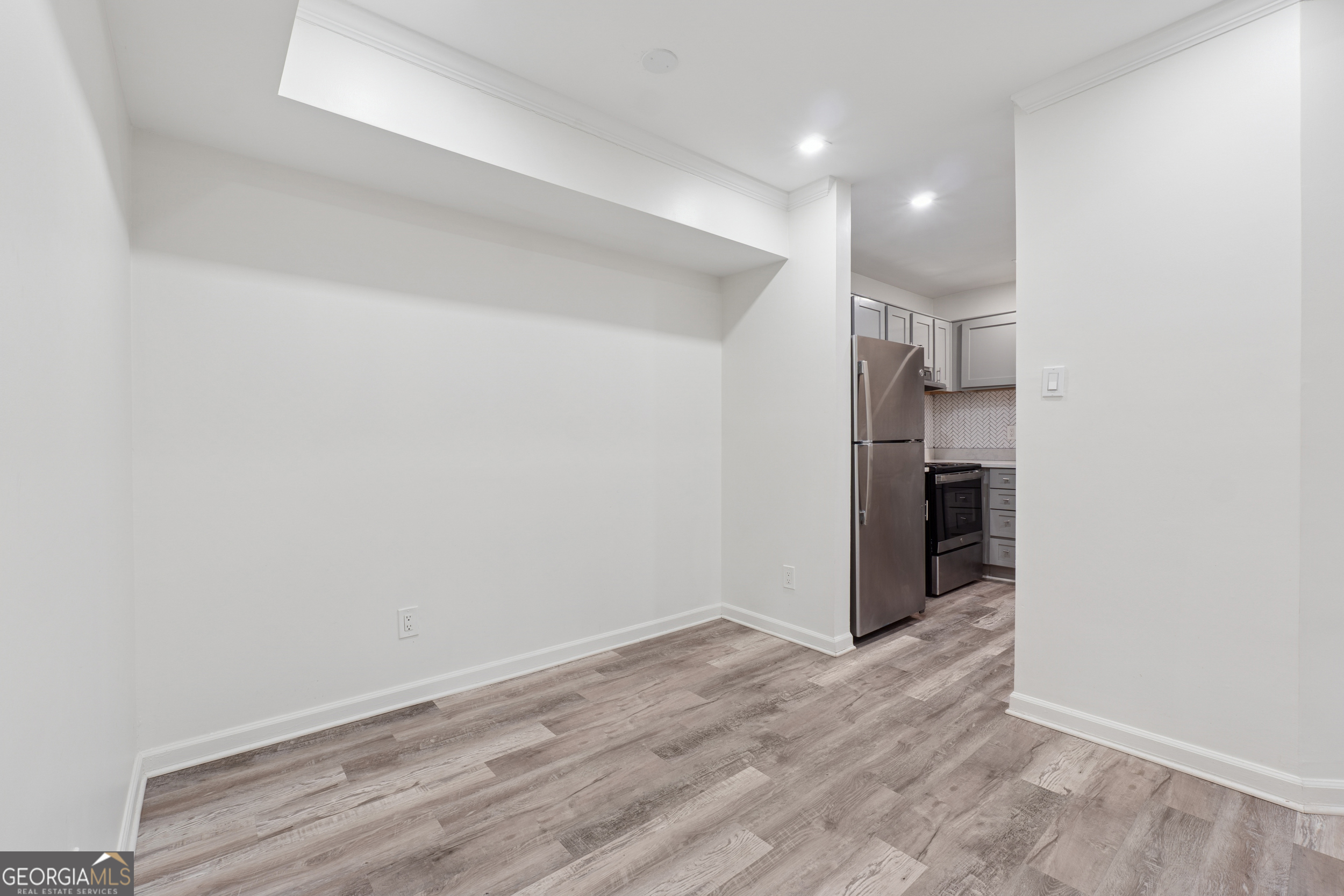 554 Mcgill Place Ne Property Photo 8