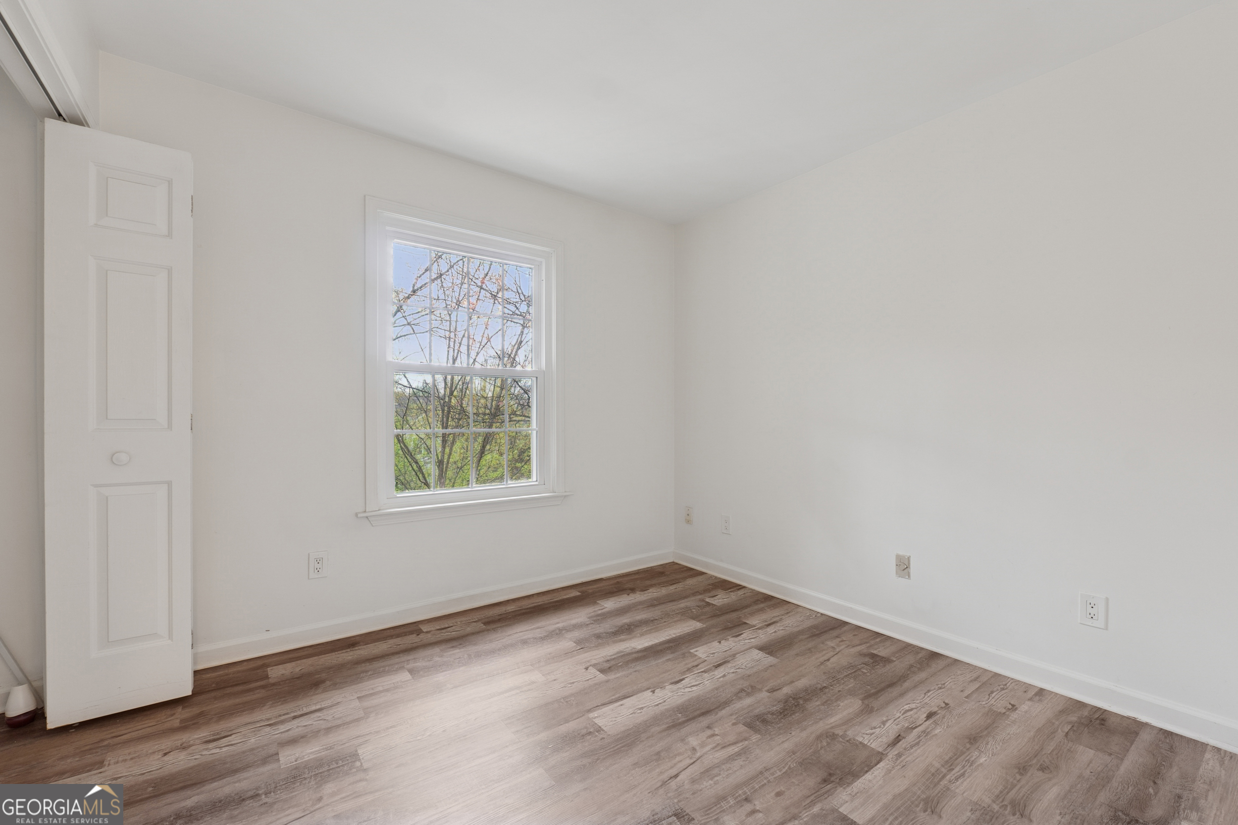 554 Mcgill Place Ne Property Photo 12