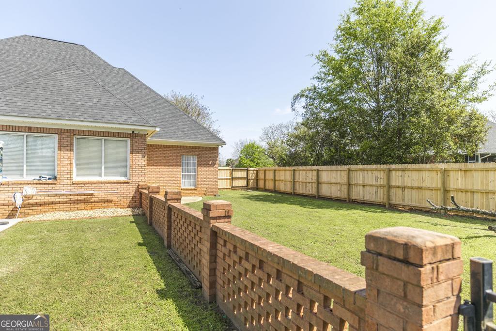 204 Grove Court Property Photo 41