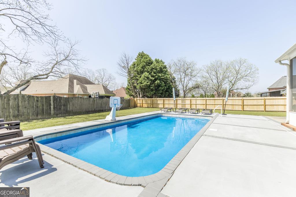204 Grove Court Property Photo 43