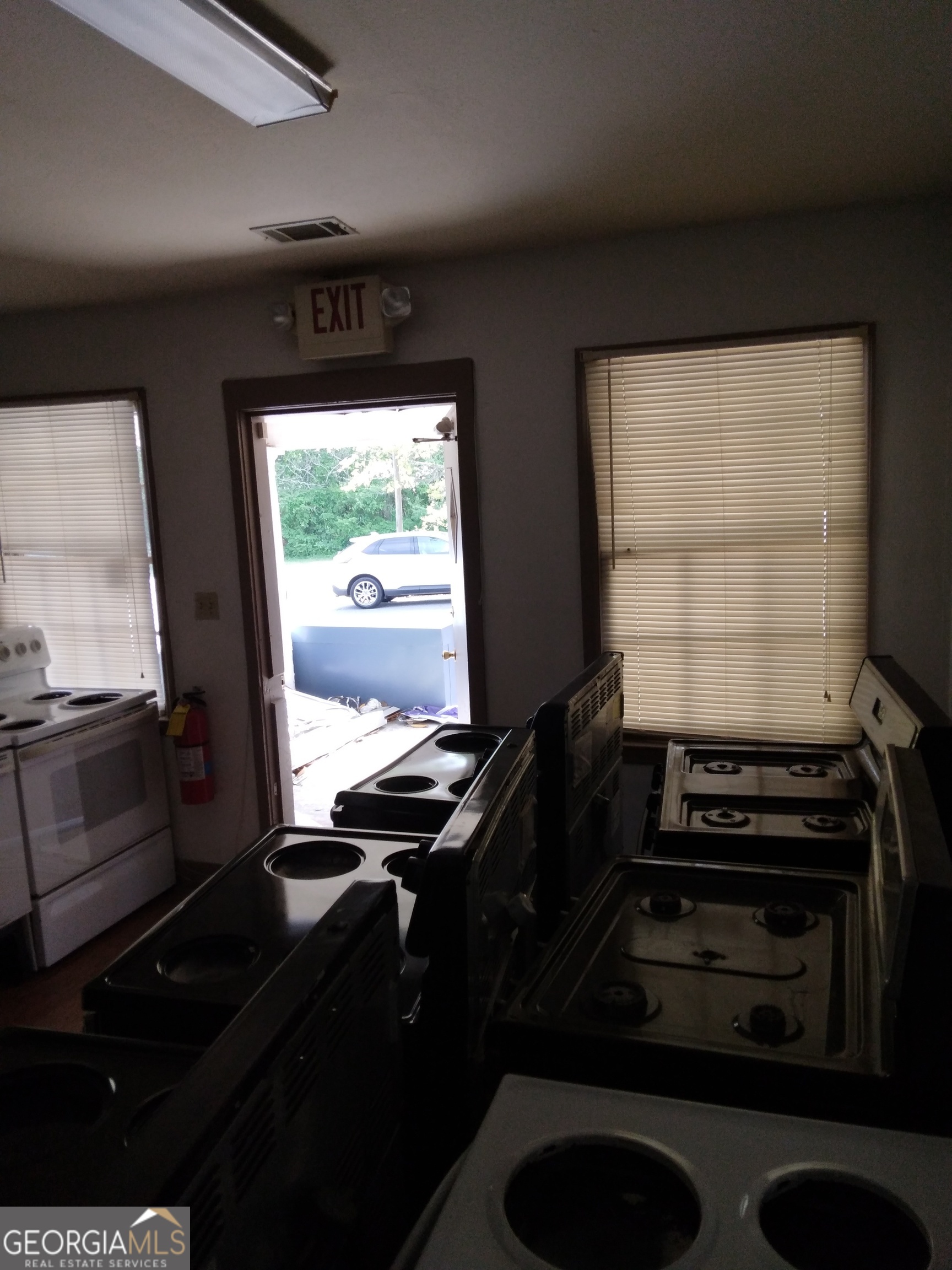 259 S Main Street Property Photo 13