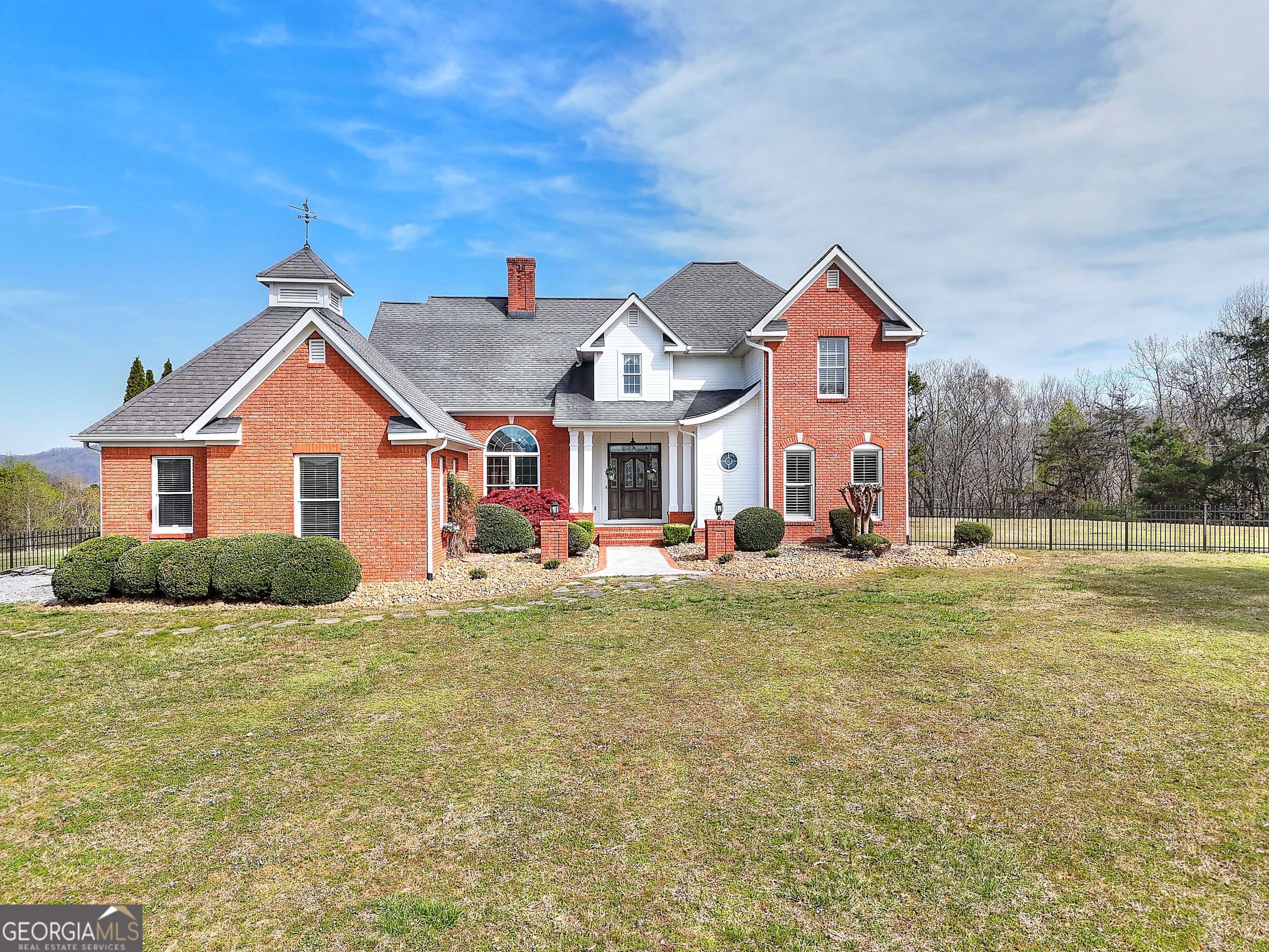 139 Harris Lane Property Photo 1