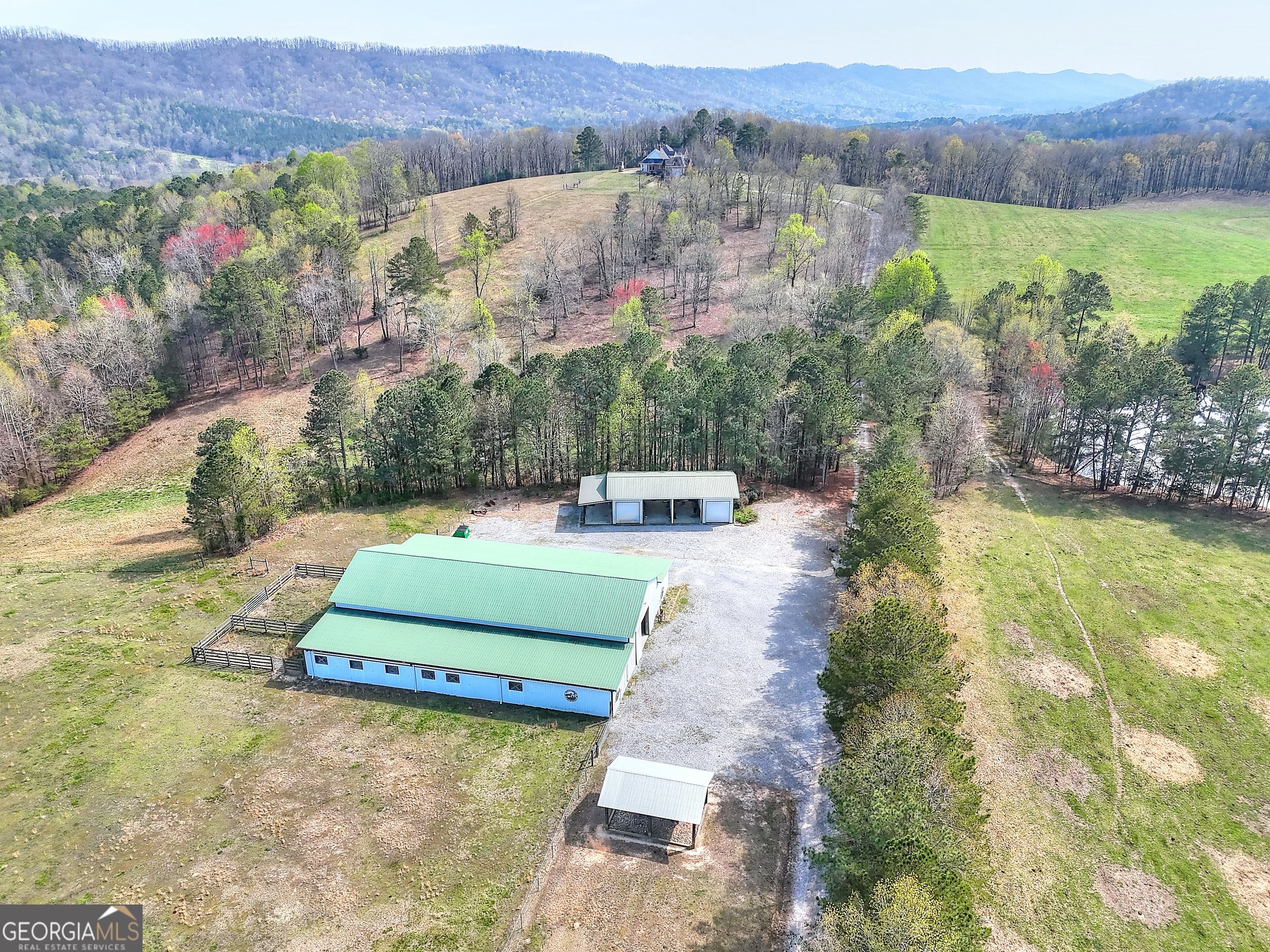 139 Harris Lane Property Photo 7