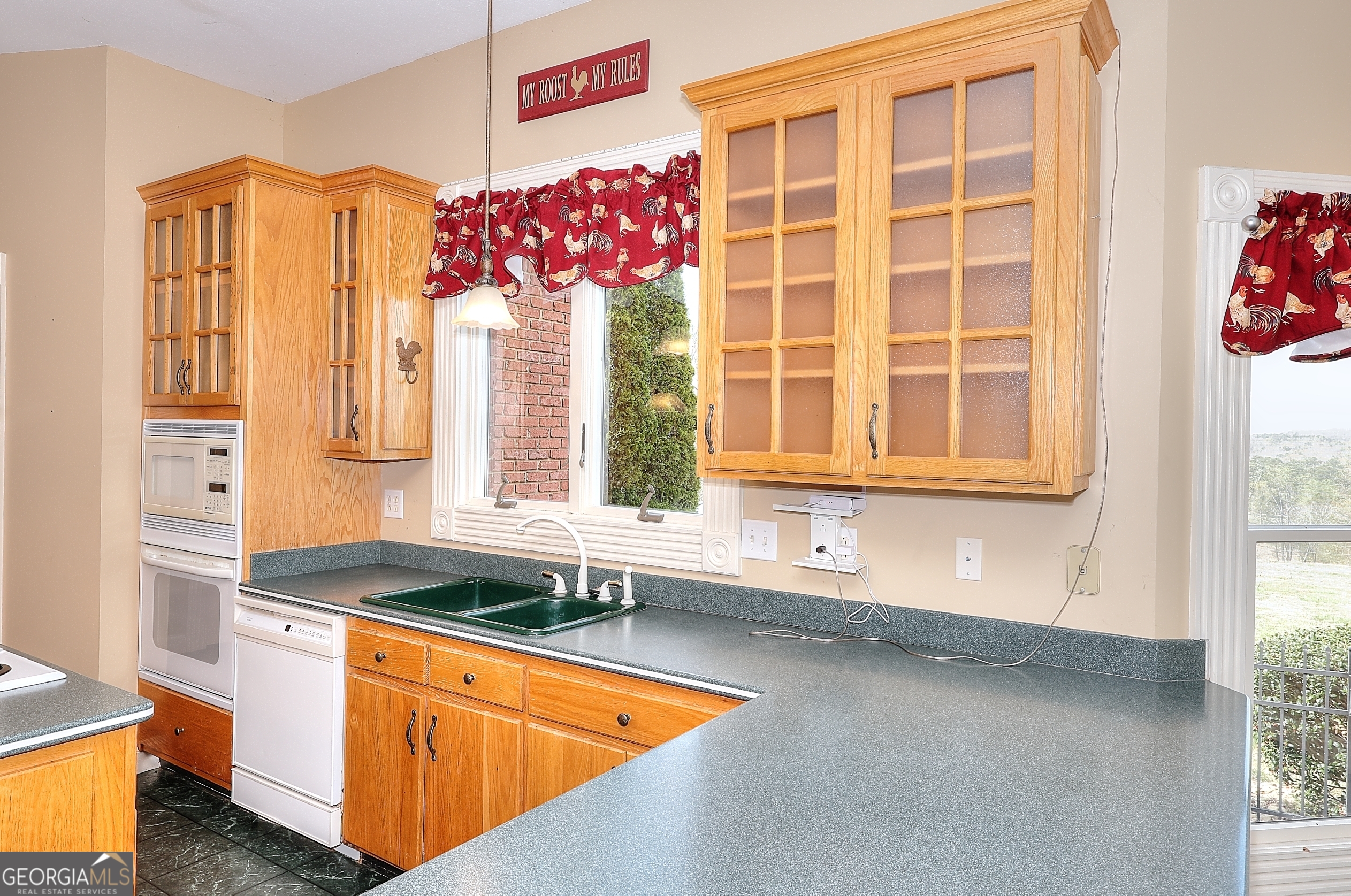 139 Harris Lane Property Photo 18