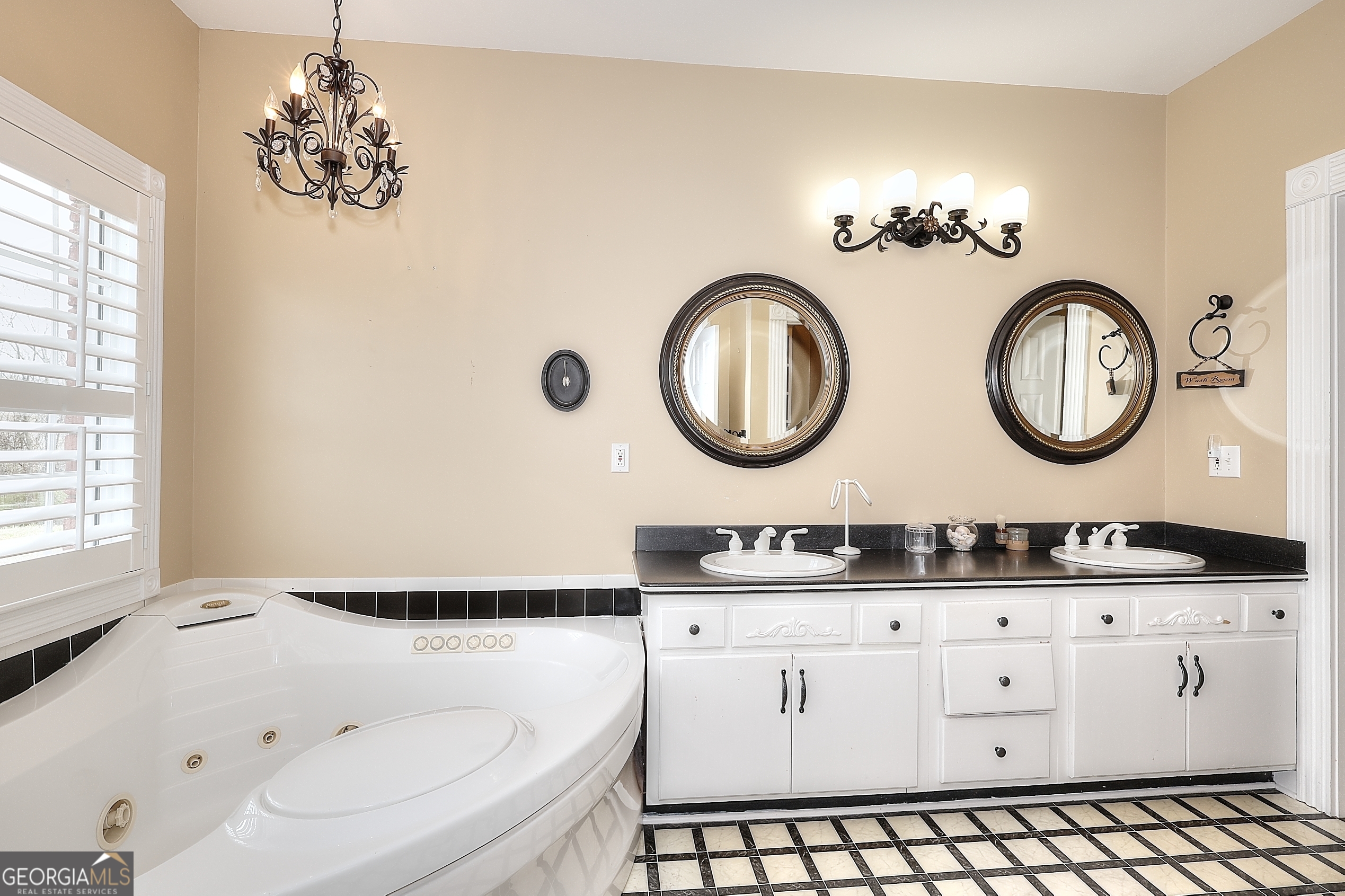 139 Harris Lane Property Photo 38