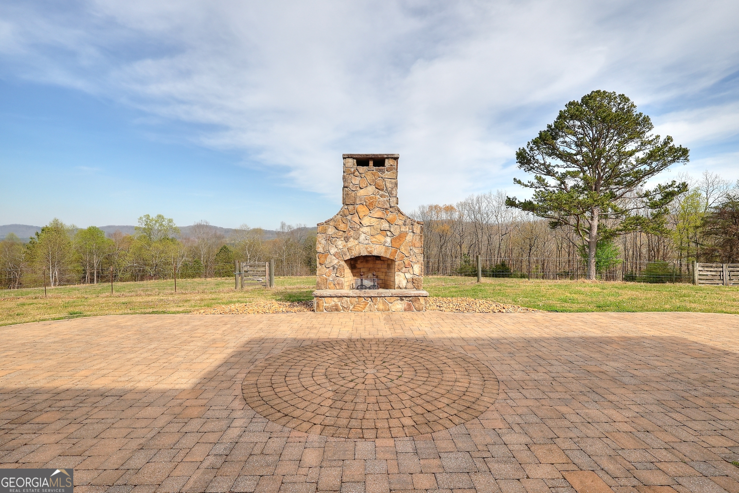 139 Harris Lane Property Photo 40