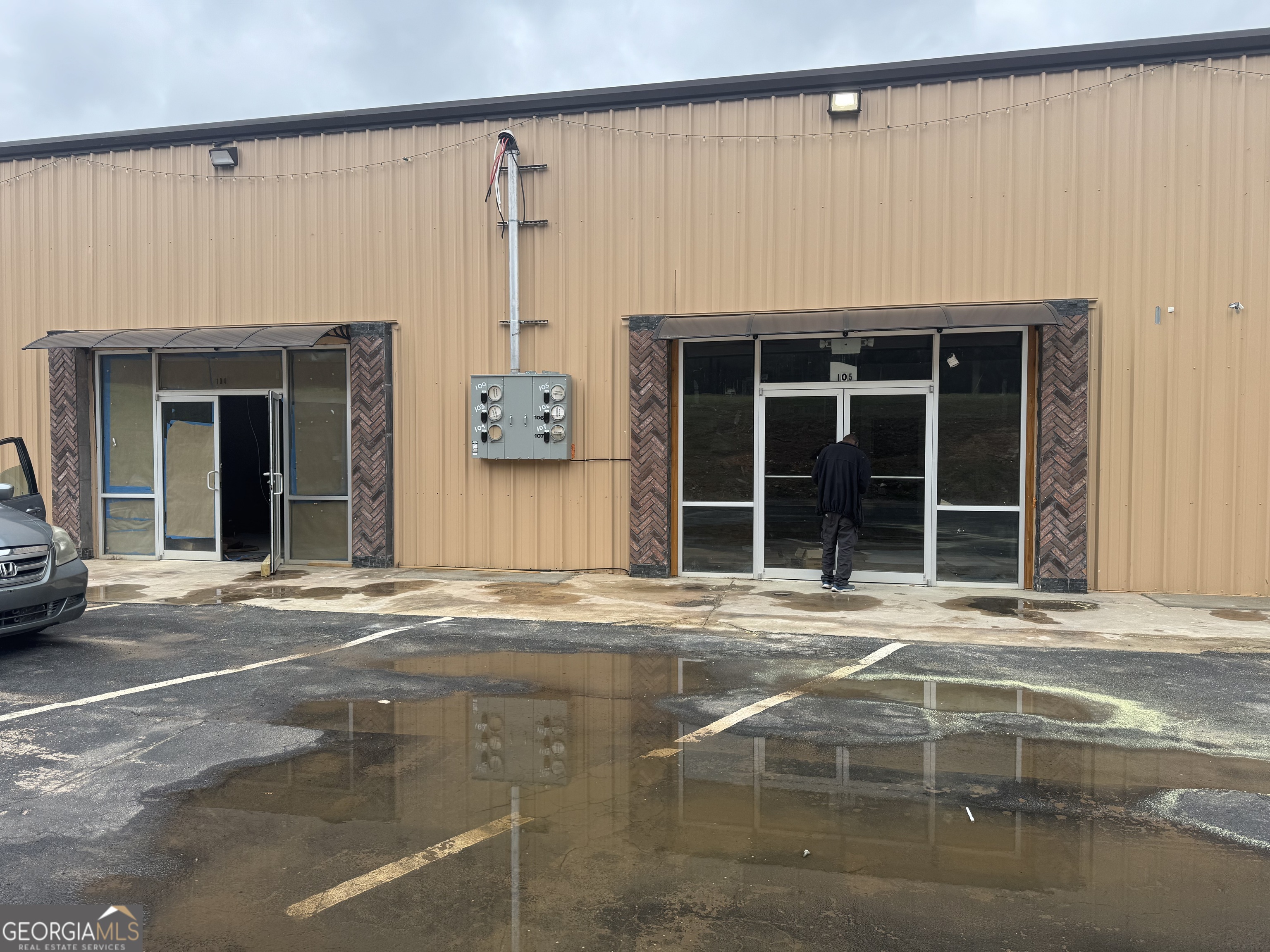 2485 Lithonia Industrial Boulevard Property Photo 2