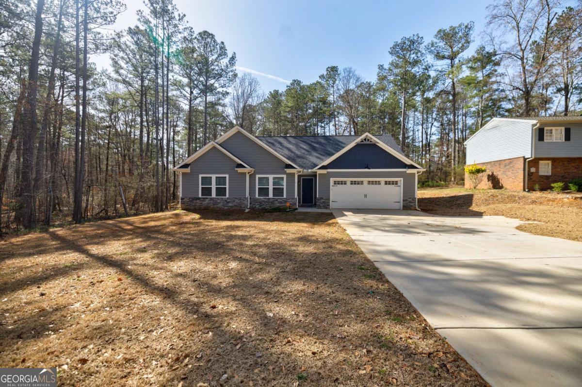 5328 Monticello Drive Property Photo 1