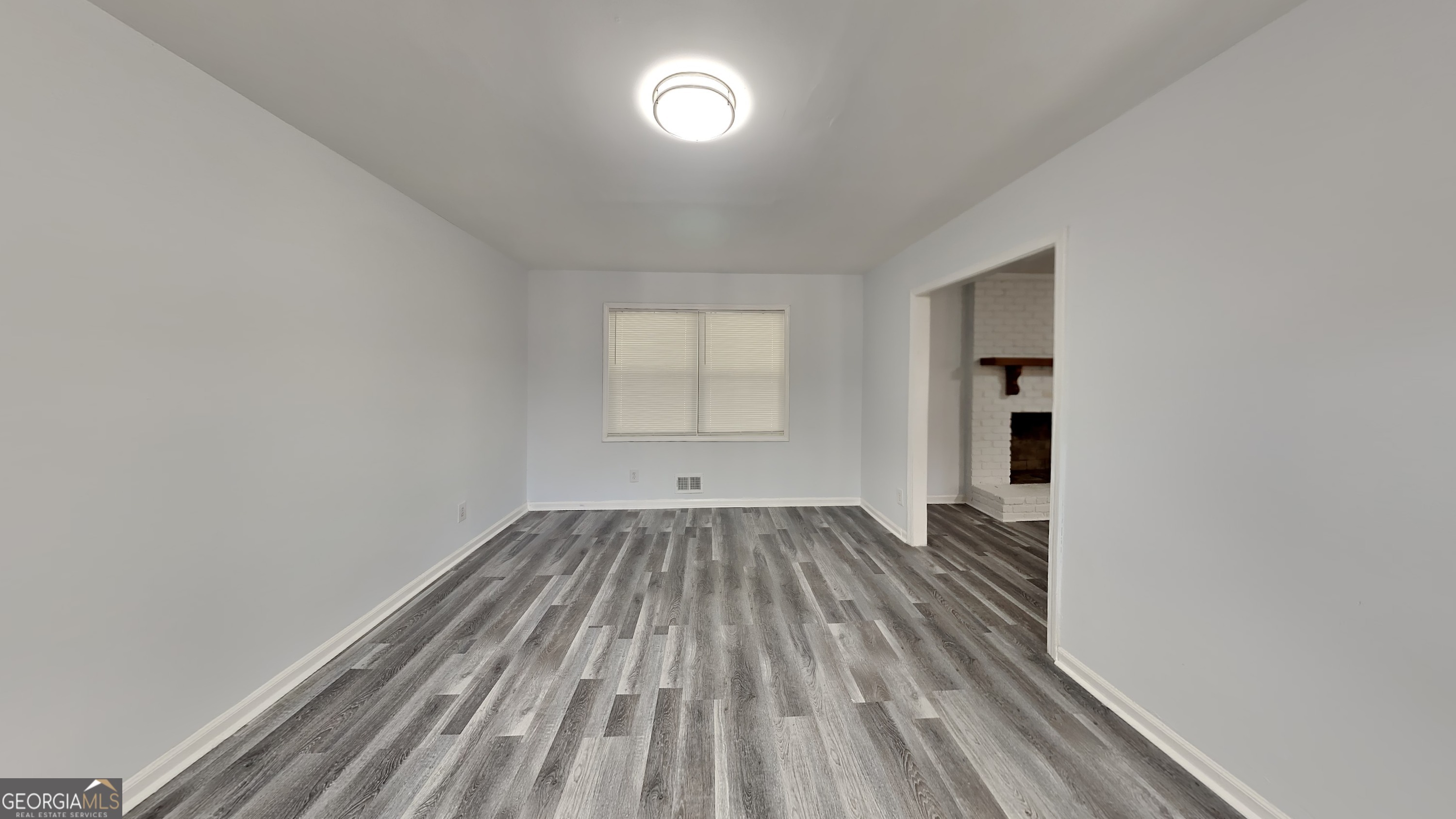 4193 Port Chester Way Property Photo 2