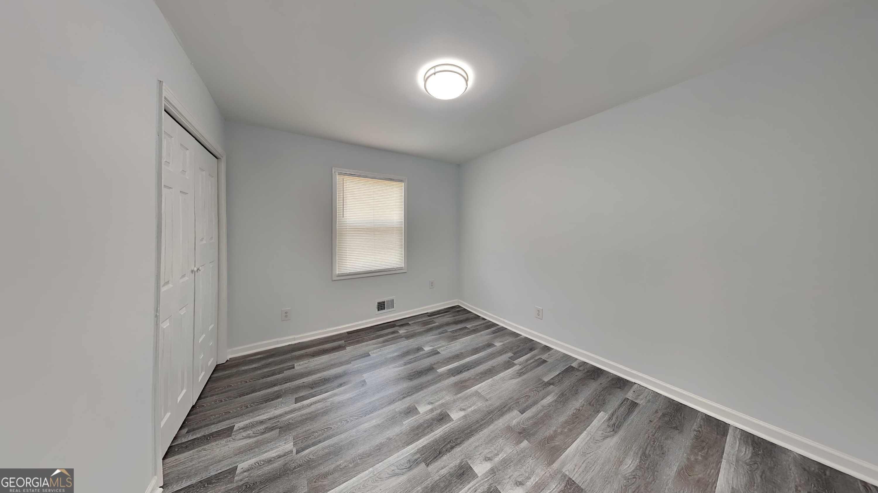 4193 Port Chester Way Property Photo 12