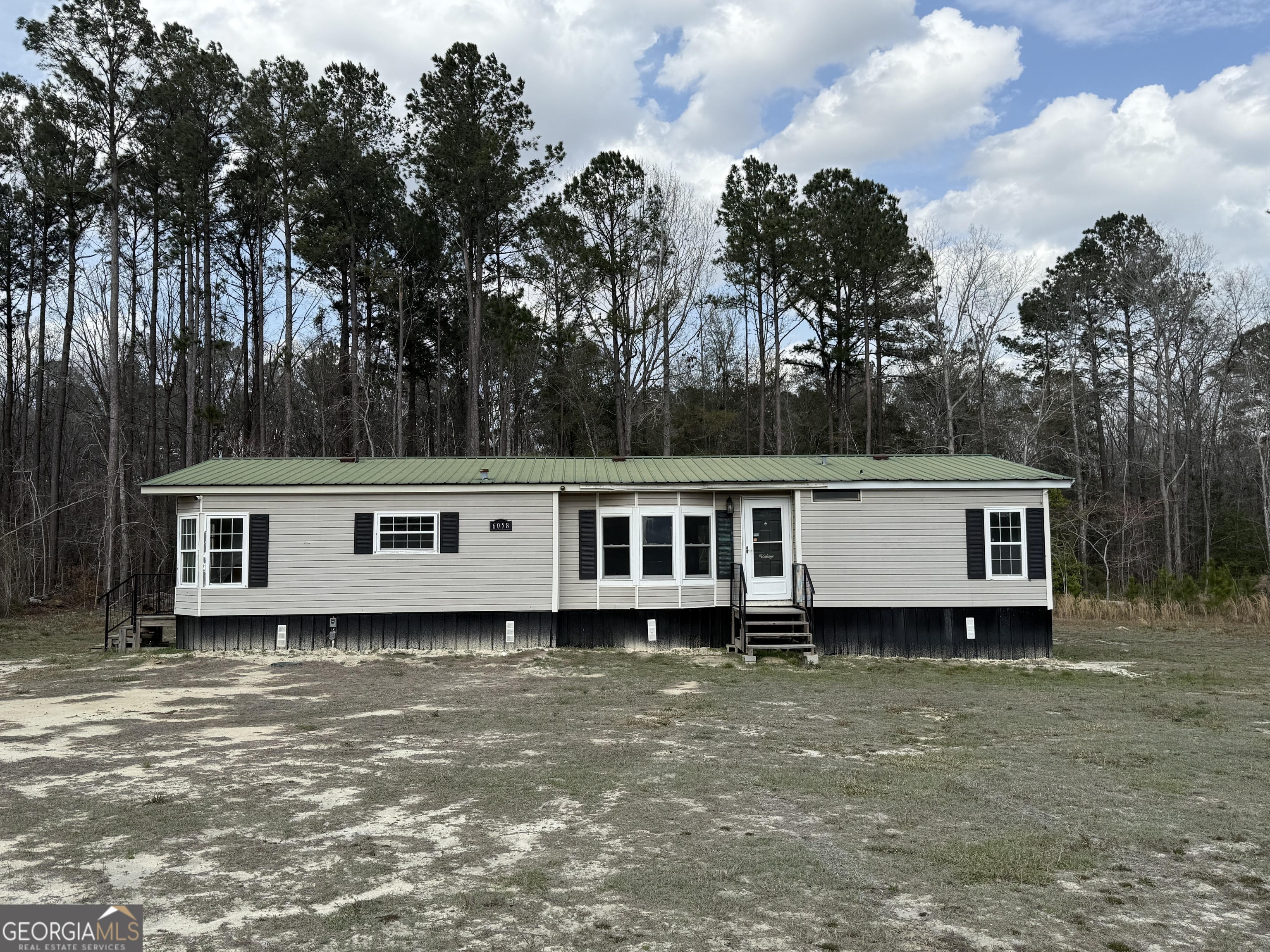 727 Greenhill Drive Property Photo 1