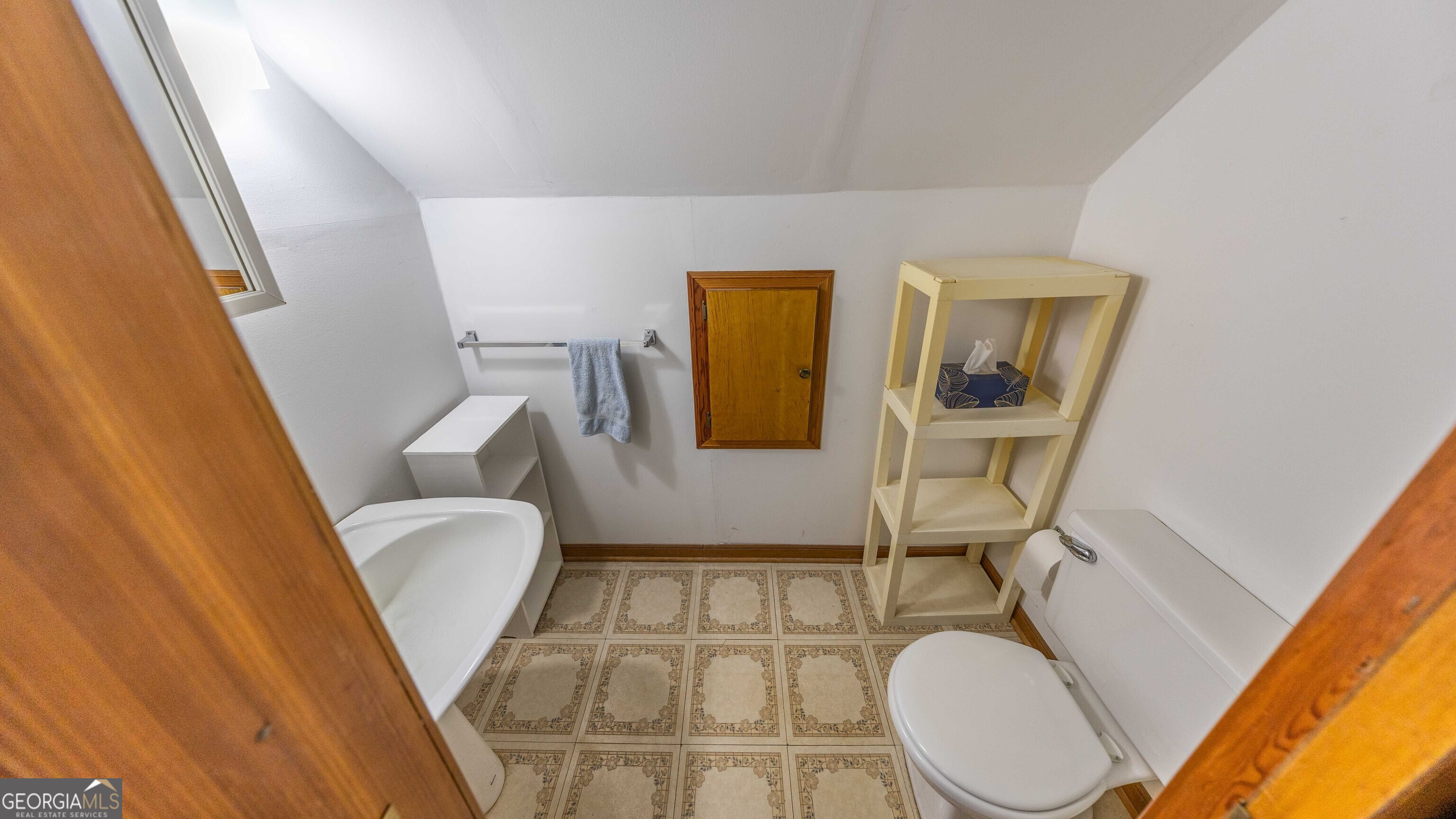 105 Homeport Drive Property Photo 34