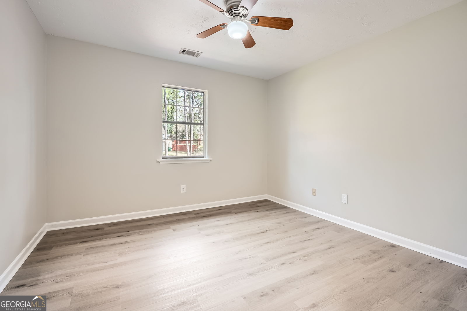 714 Post Road Drive Property Photo 10