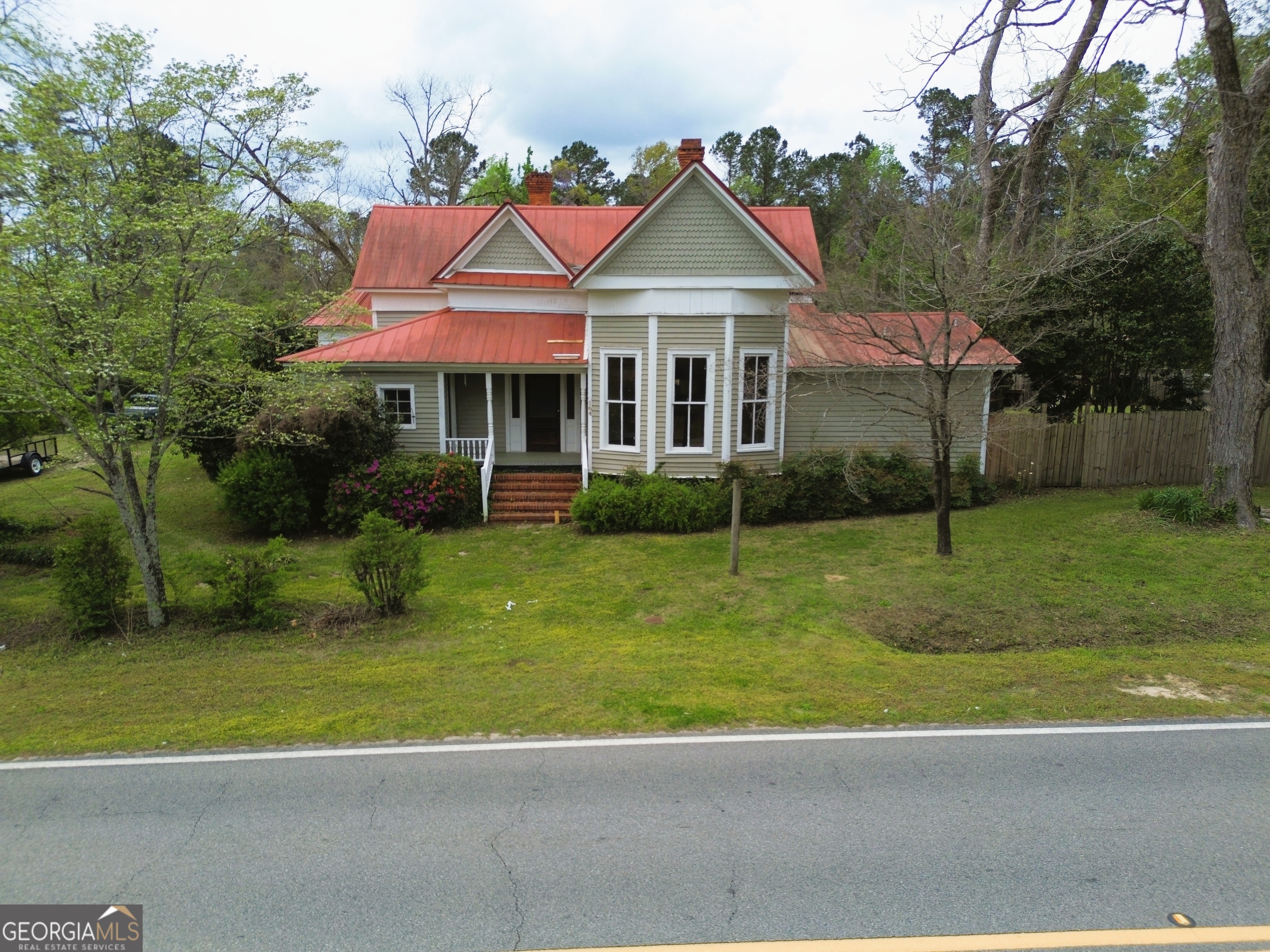 164 5th Avenue Property Photo 1