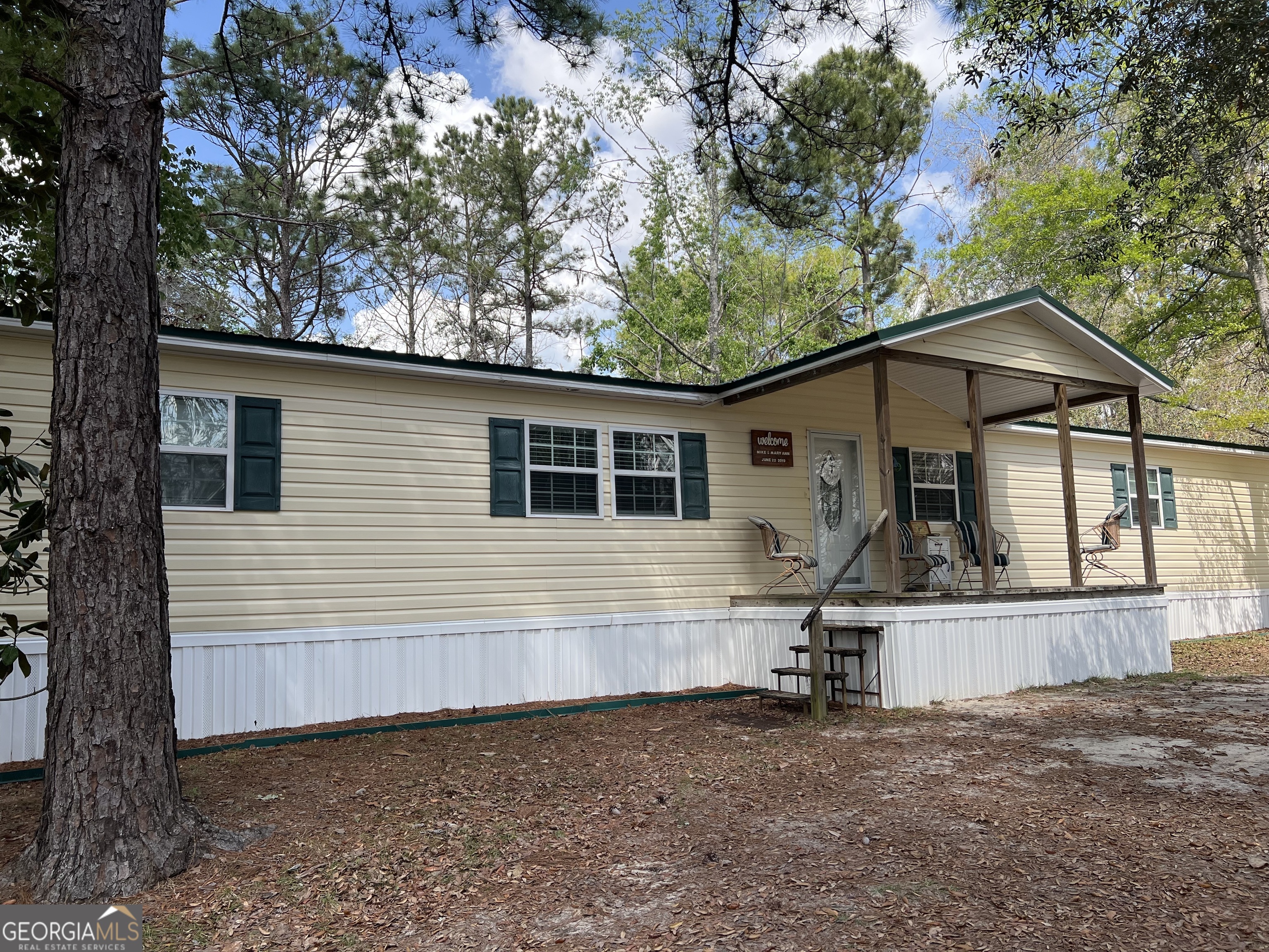261 Colorado Road Property Photo 5