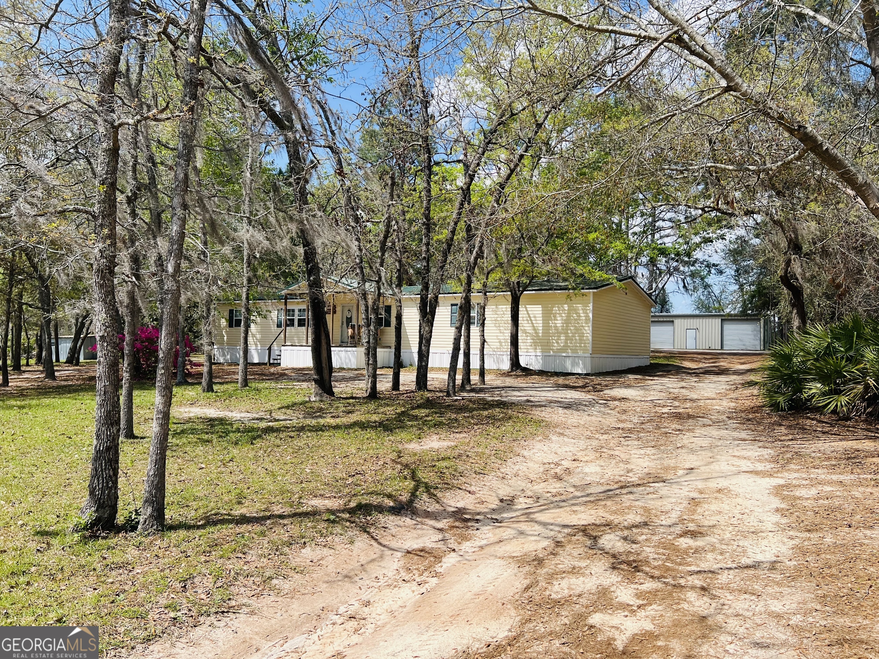 261 Colorado Road Property Photo 11