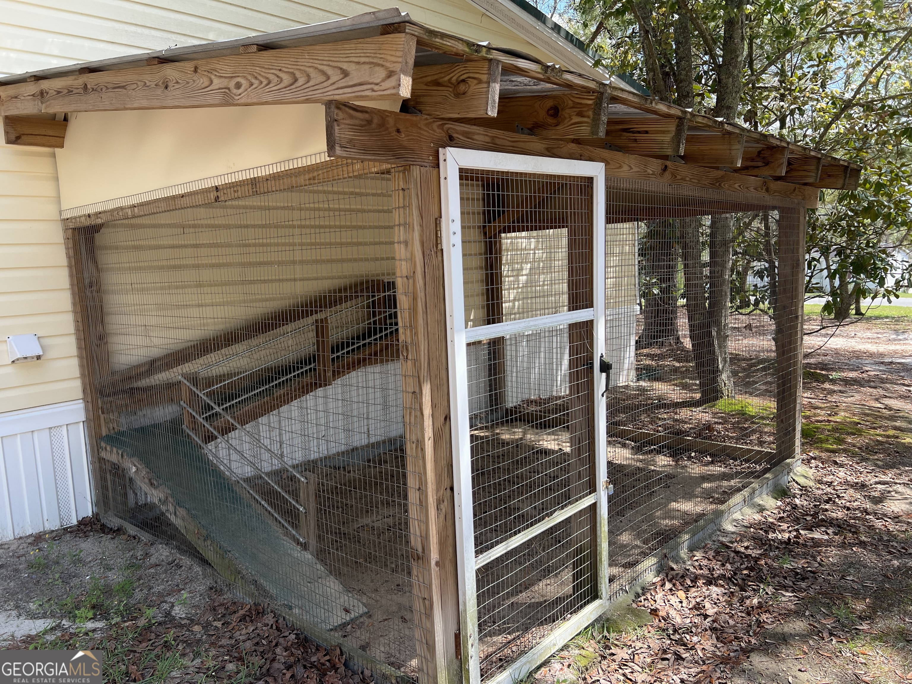 261 Colorado Road Property Photo 15
