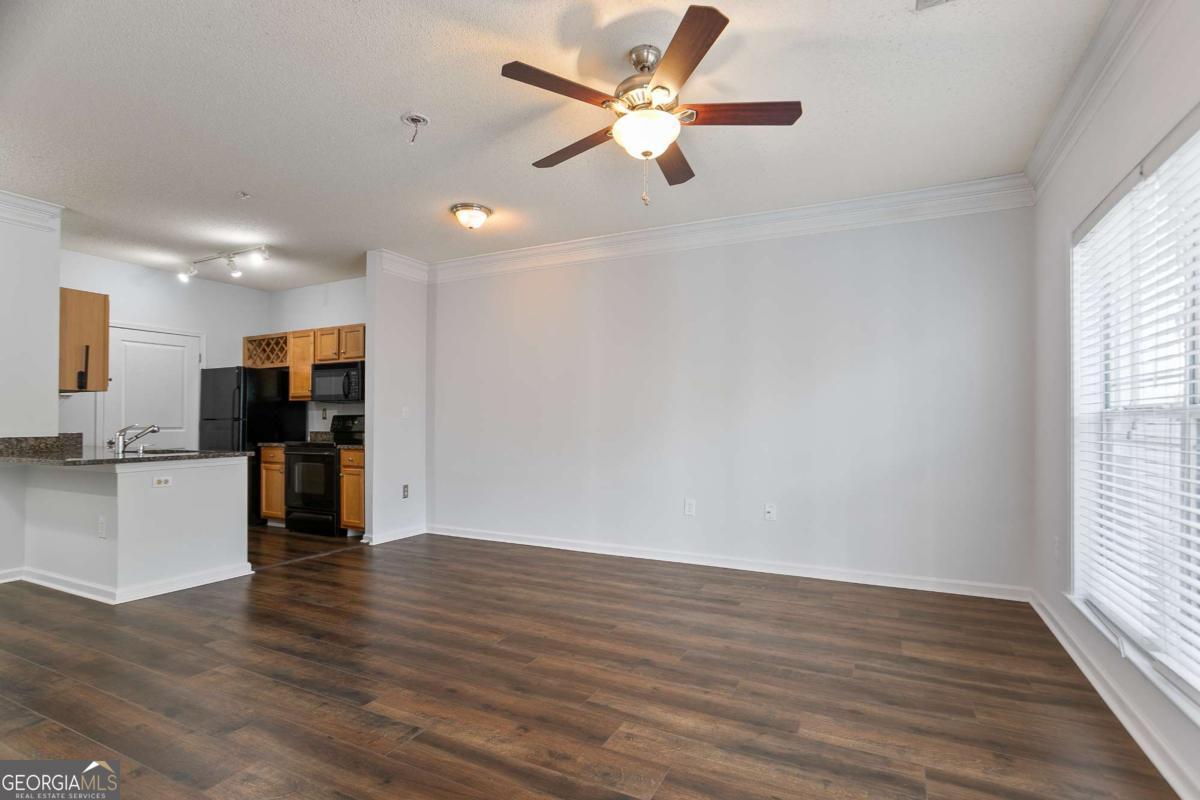 4333 Dunwoody Park # 1211 Property Photo 4