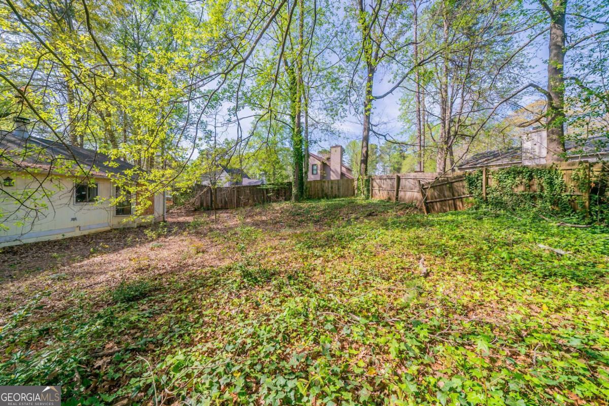 5255 Biffle Downs Road Property Photo 25