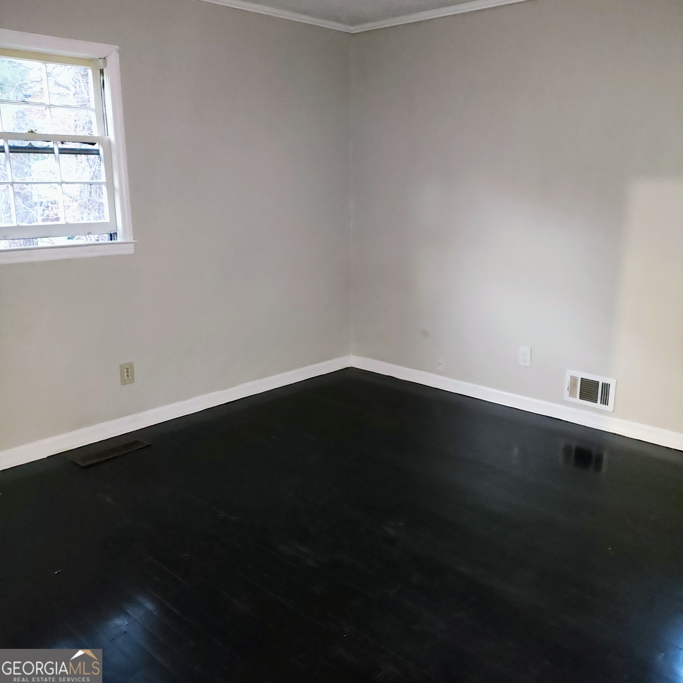 1217 Dove Court Property Photo 8