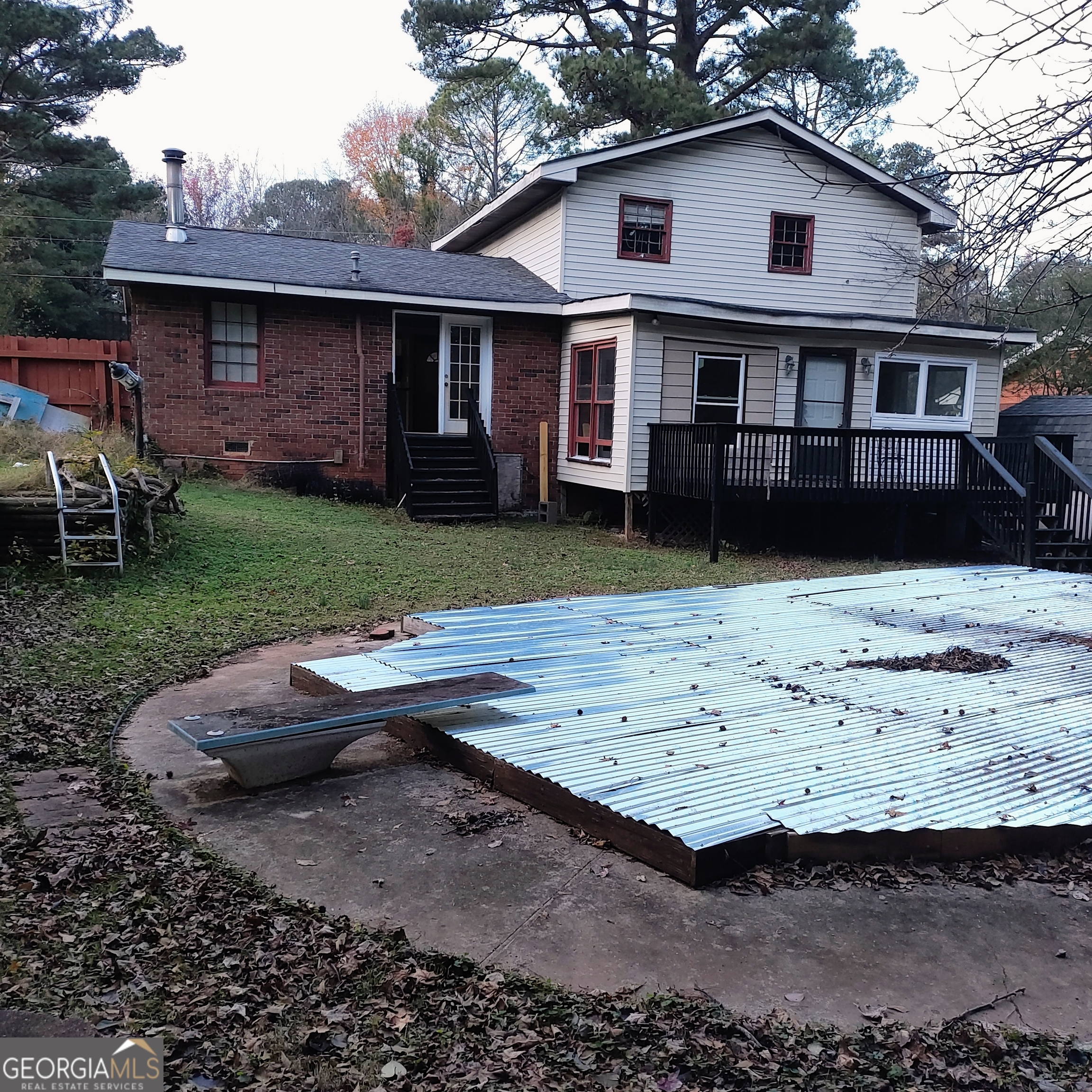 1217 Dove Court Property Photo 9