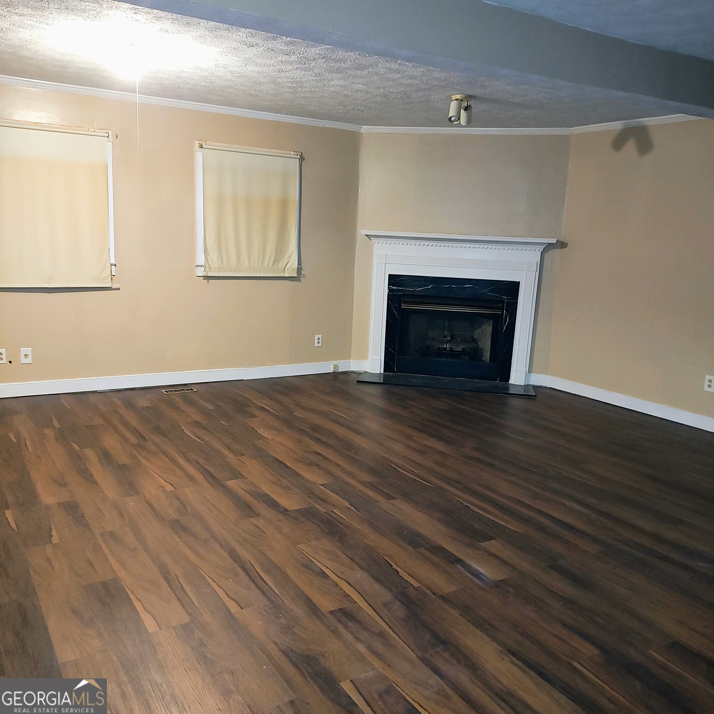 1217 Dove Court Property Photo 10