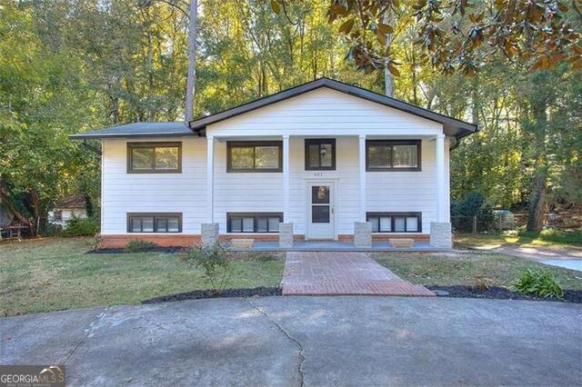 921 Creekdale Drive Property Photo