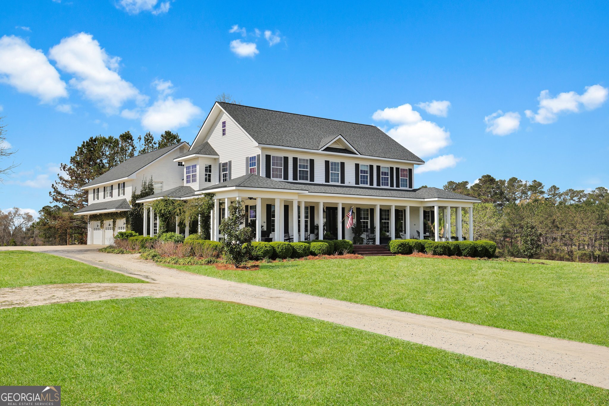 748 Adabelle Road Property Photo 1