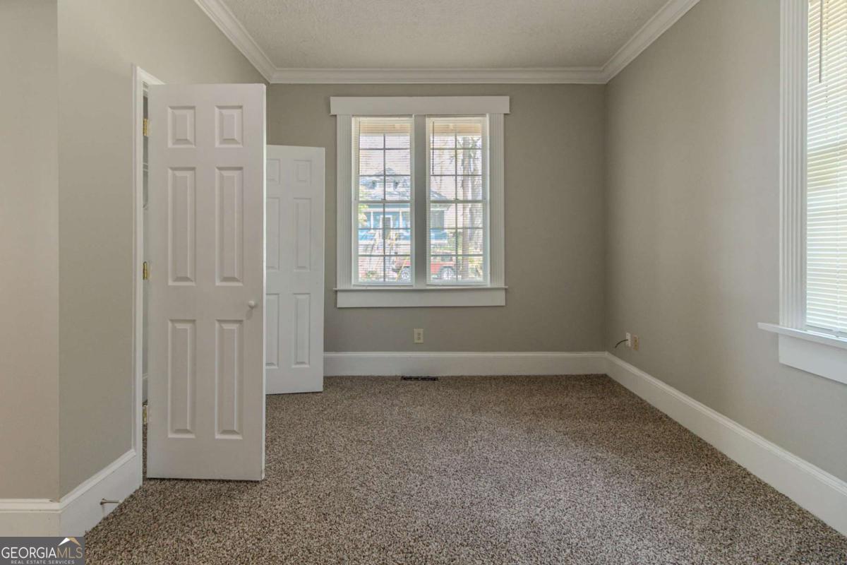 1124 Lawton Place Sw Property Photo 10
