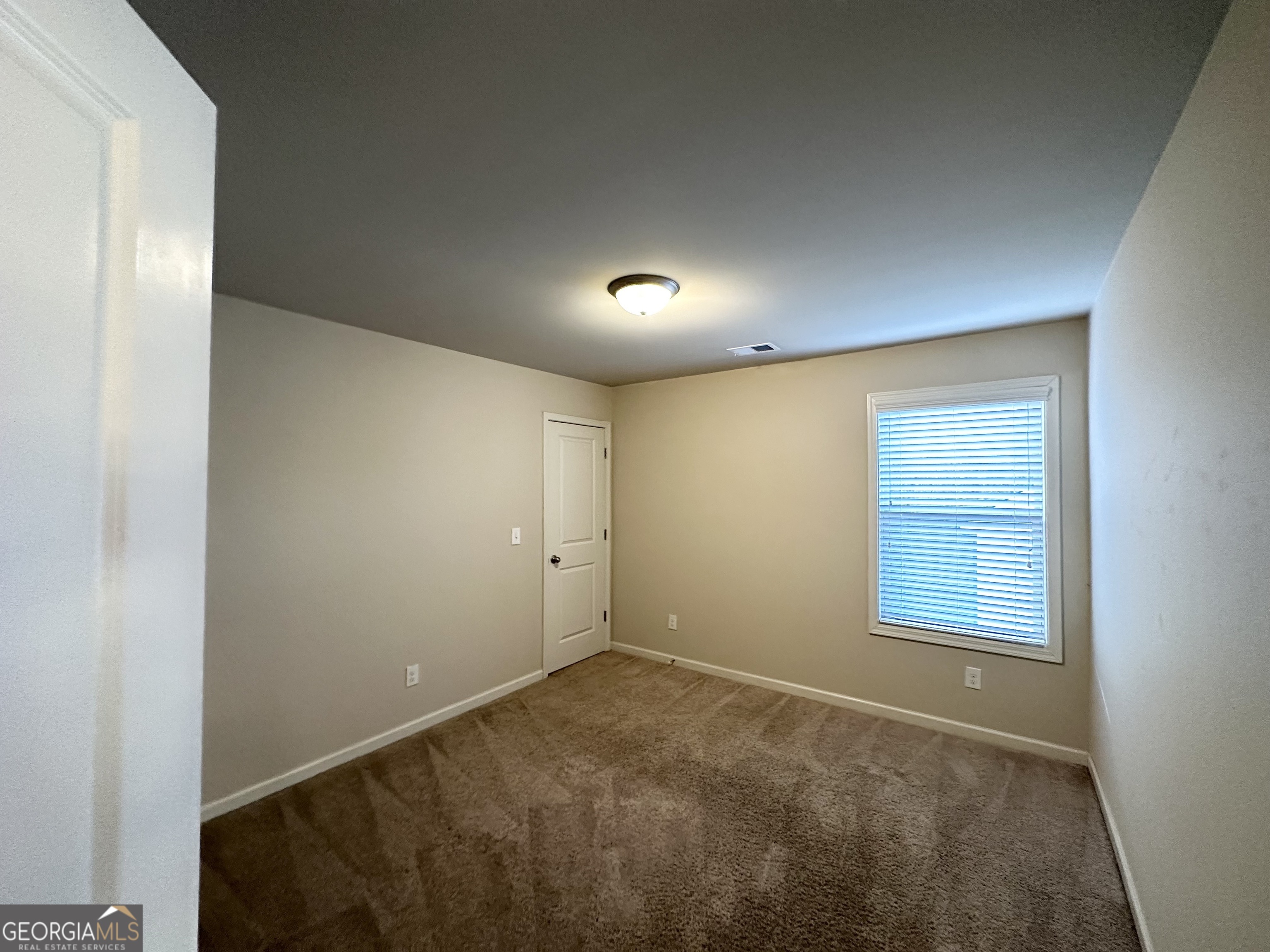 354 Dublin Way Property Photo 16