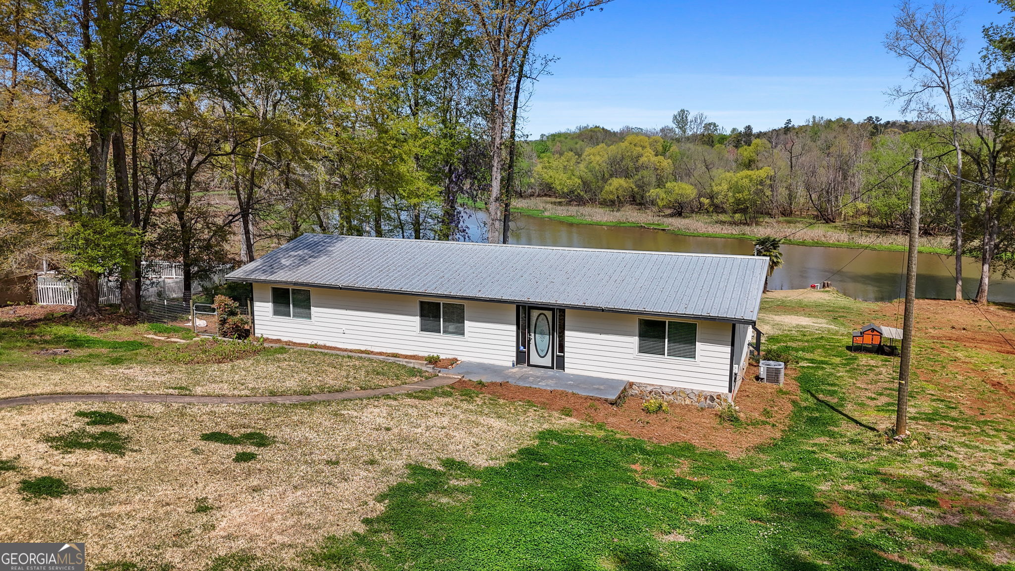 532 Henry Higgins Road Property Photo 1