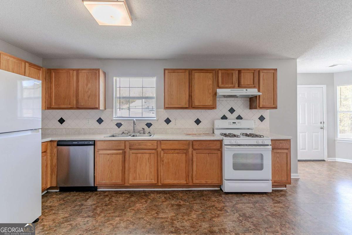 705 Brentwood Parkway Property Photo 30