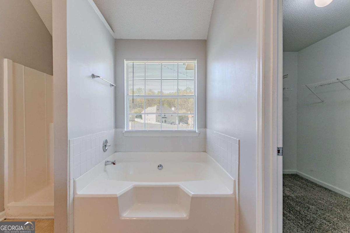 705 Brentwood Parkway Property Photo 76