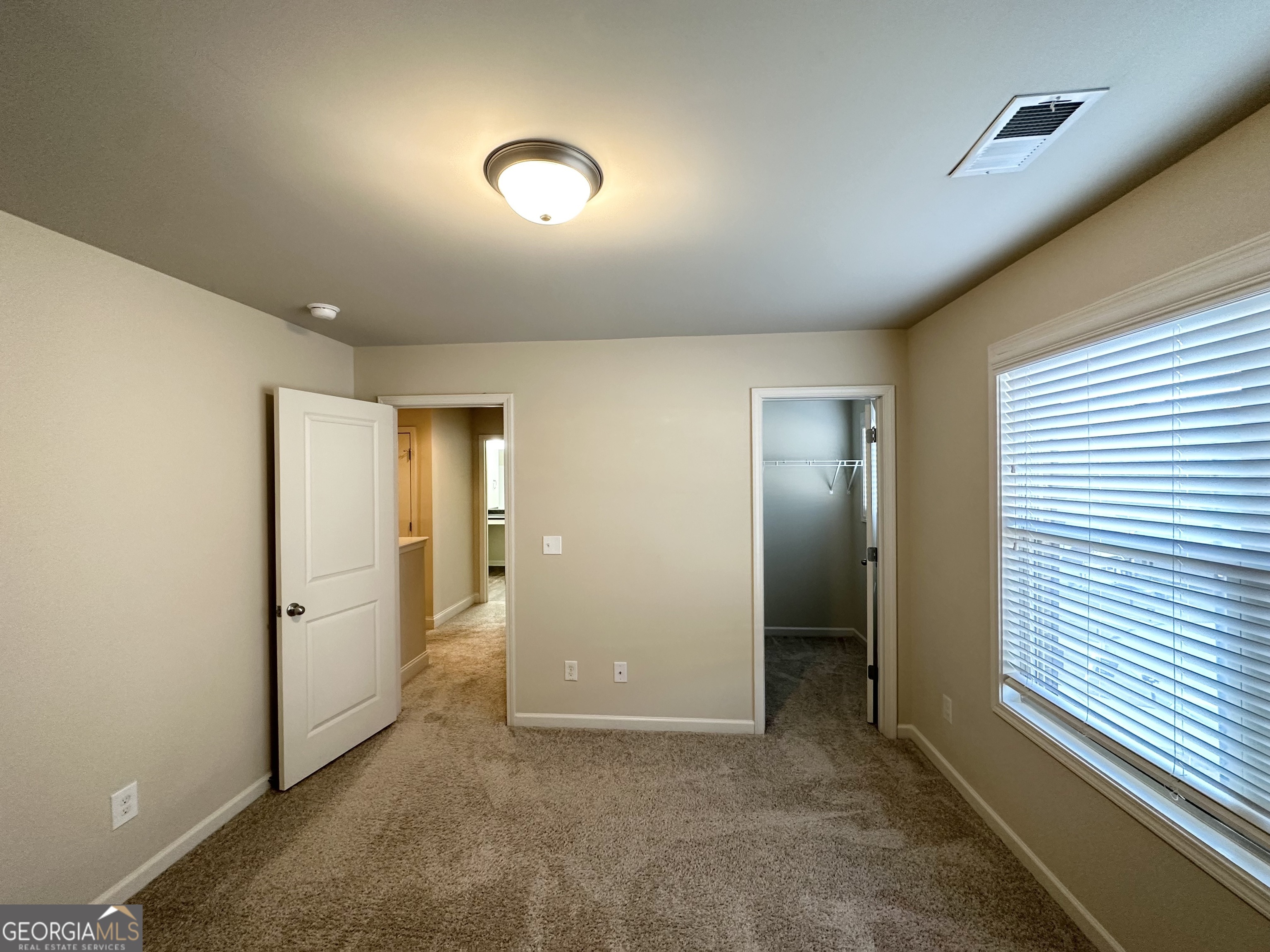 384 Dublin Way Property Photo 19