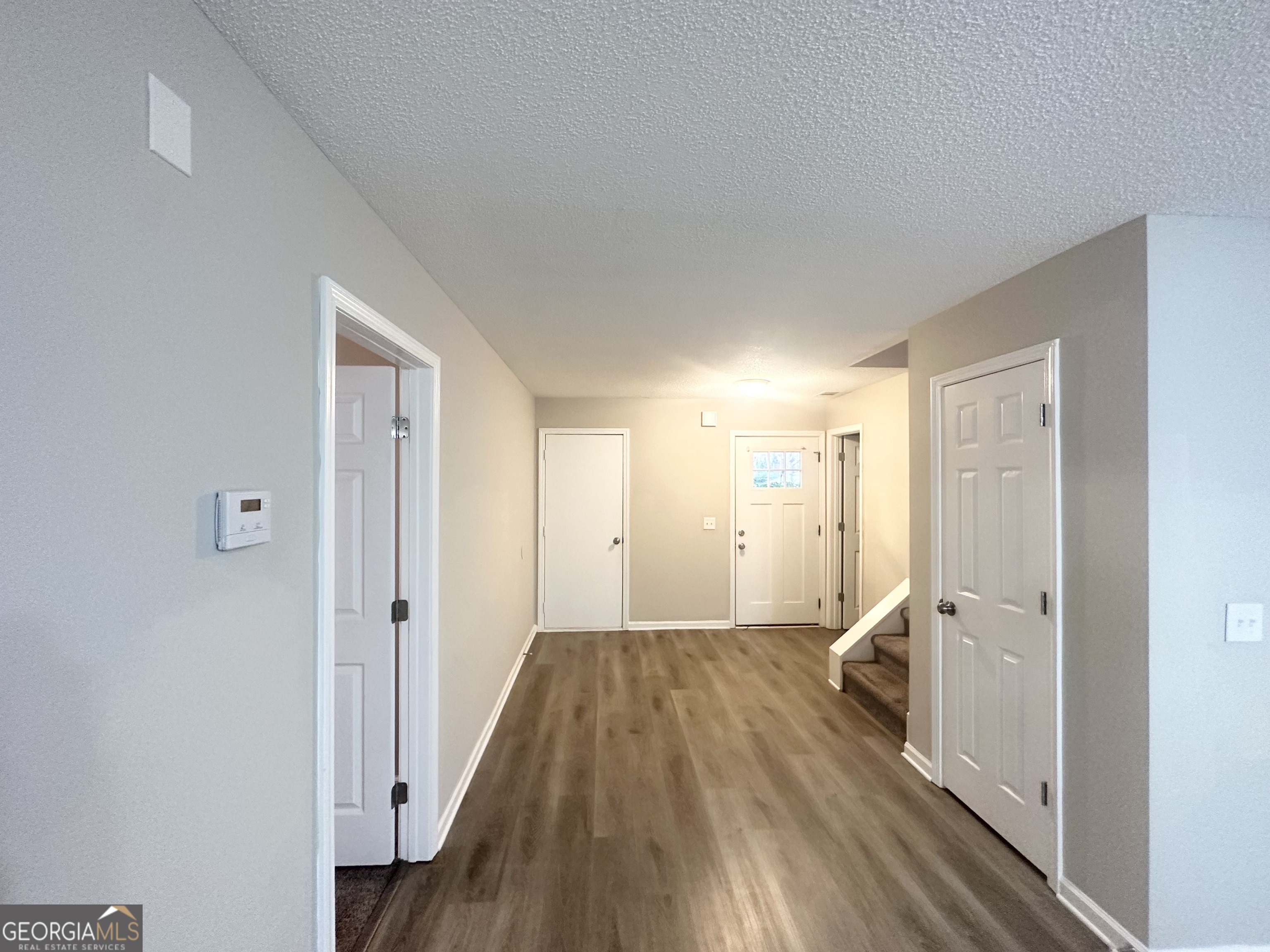 2940 Highland Hill Parkway Property Photo 4