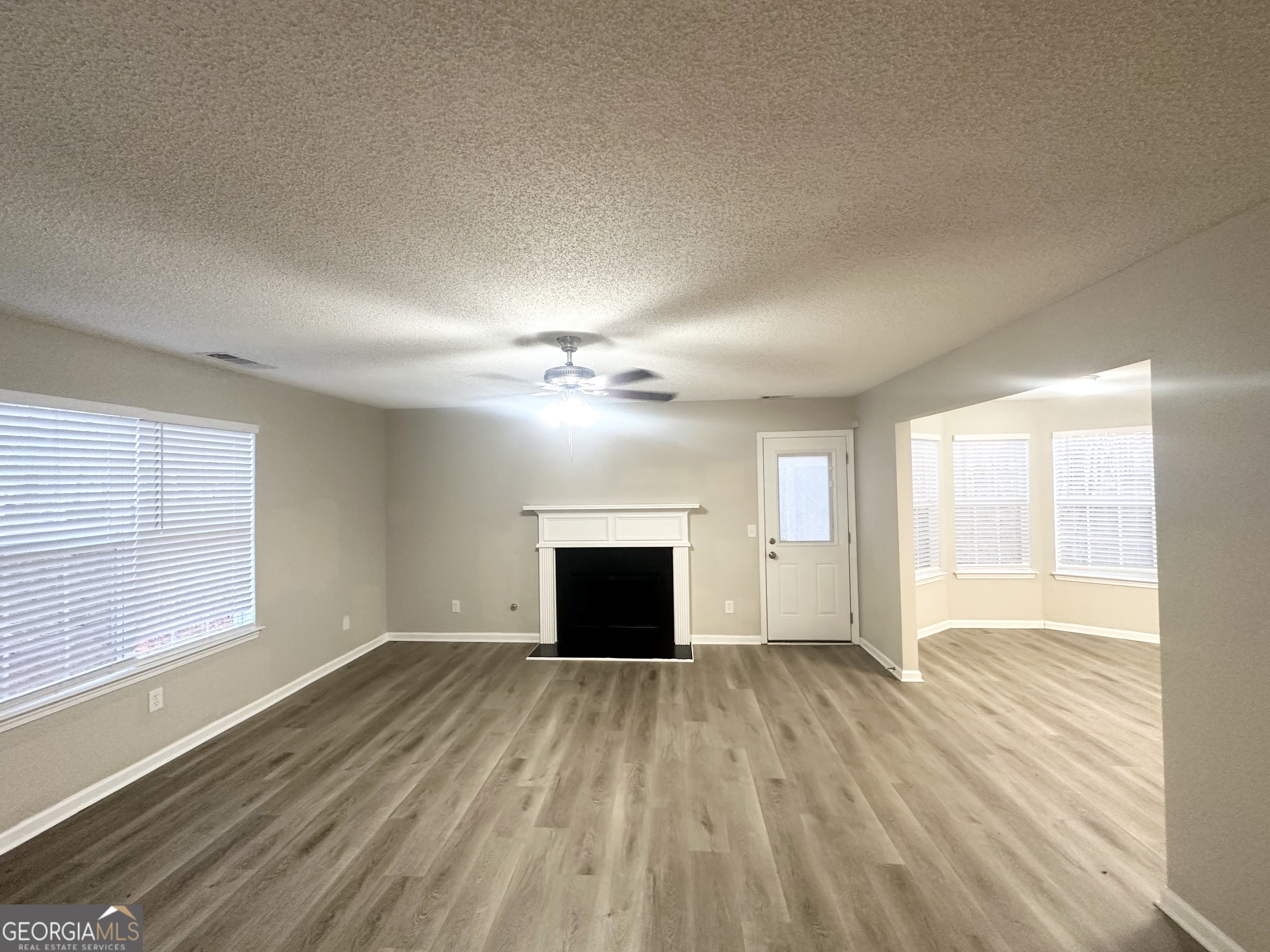2940 Highland Hill Parkway Property Photo 5