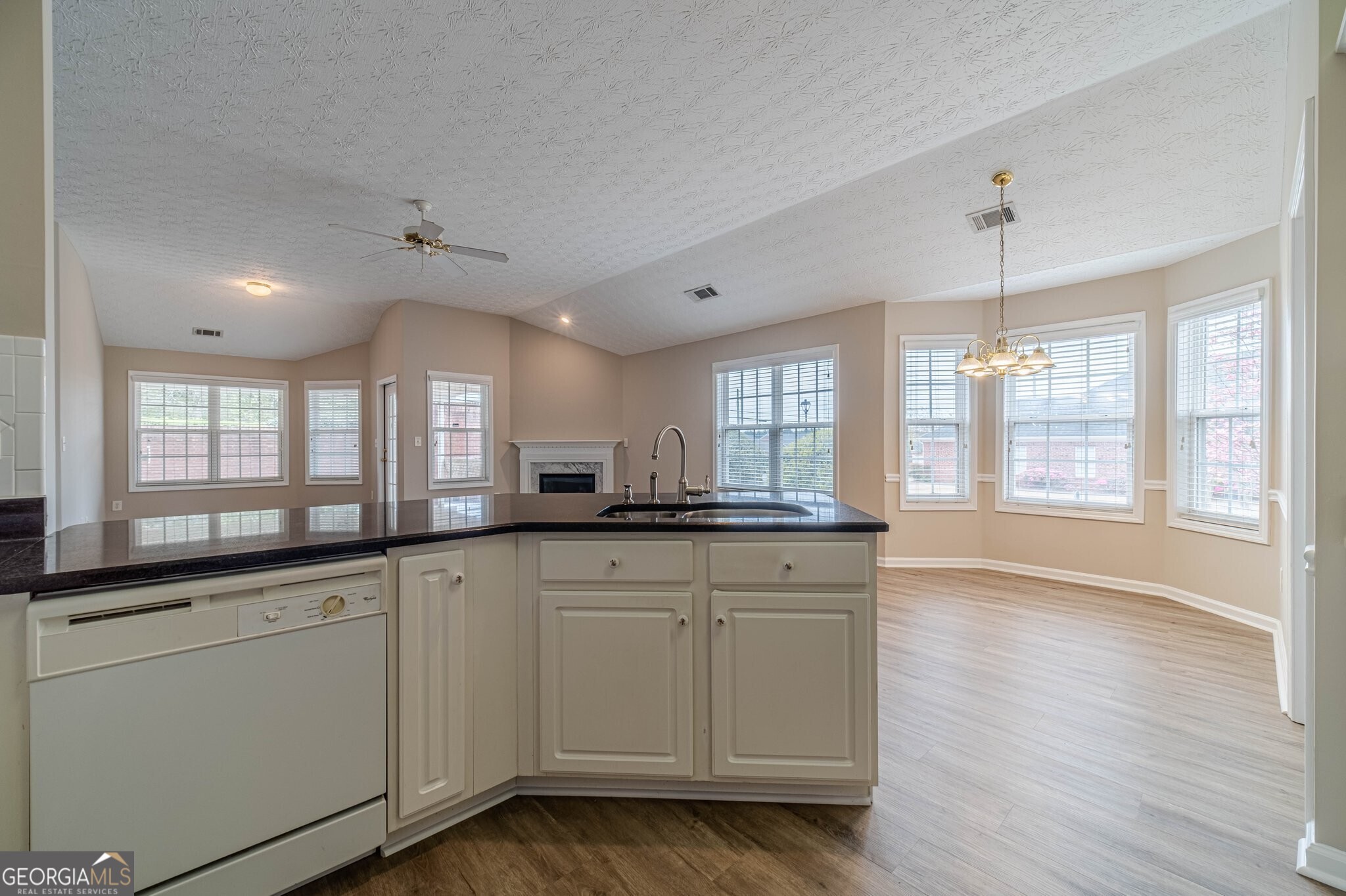 1170 Livery Circle Property Photo 17