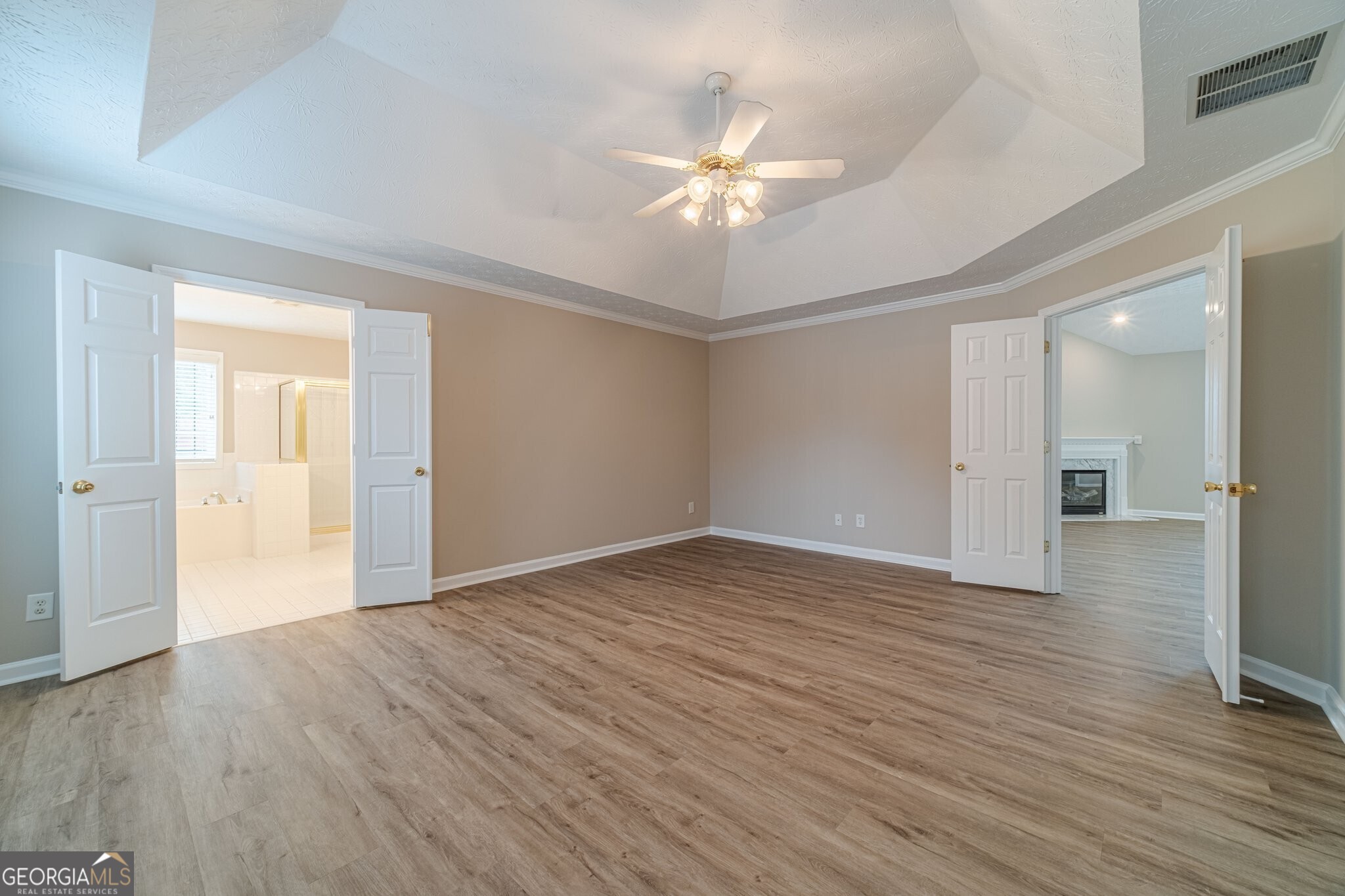 1170 Livery Circle Property Photo 24