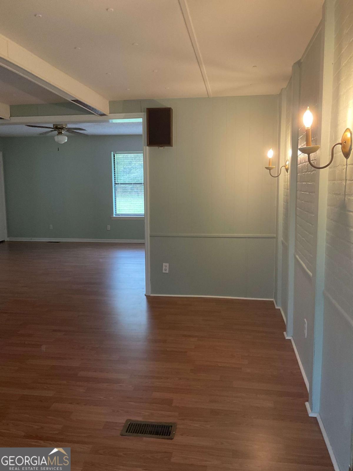 76 Jacqueline Drive Property Photo 2