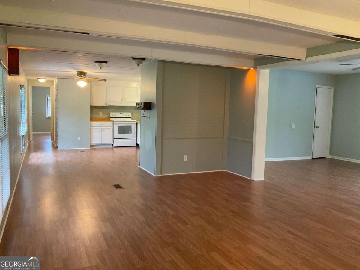 76 Jacqueline Drive Property Photo 4
