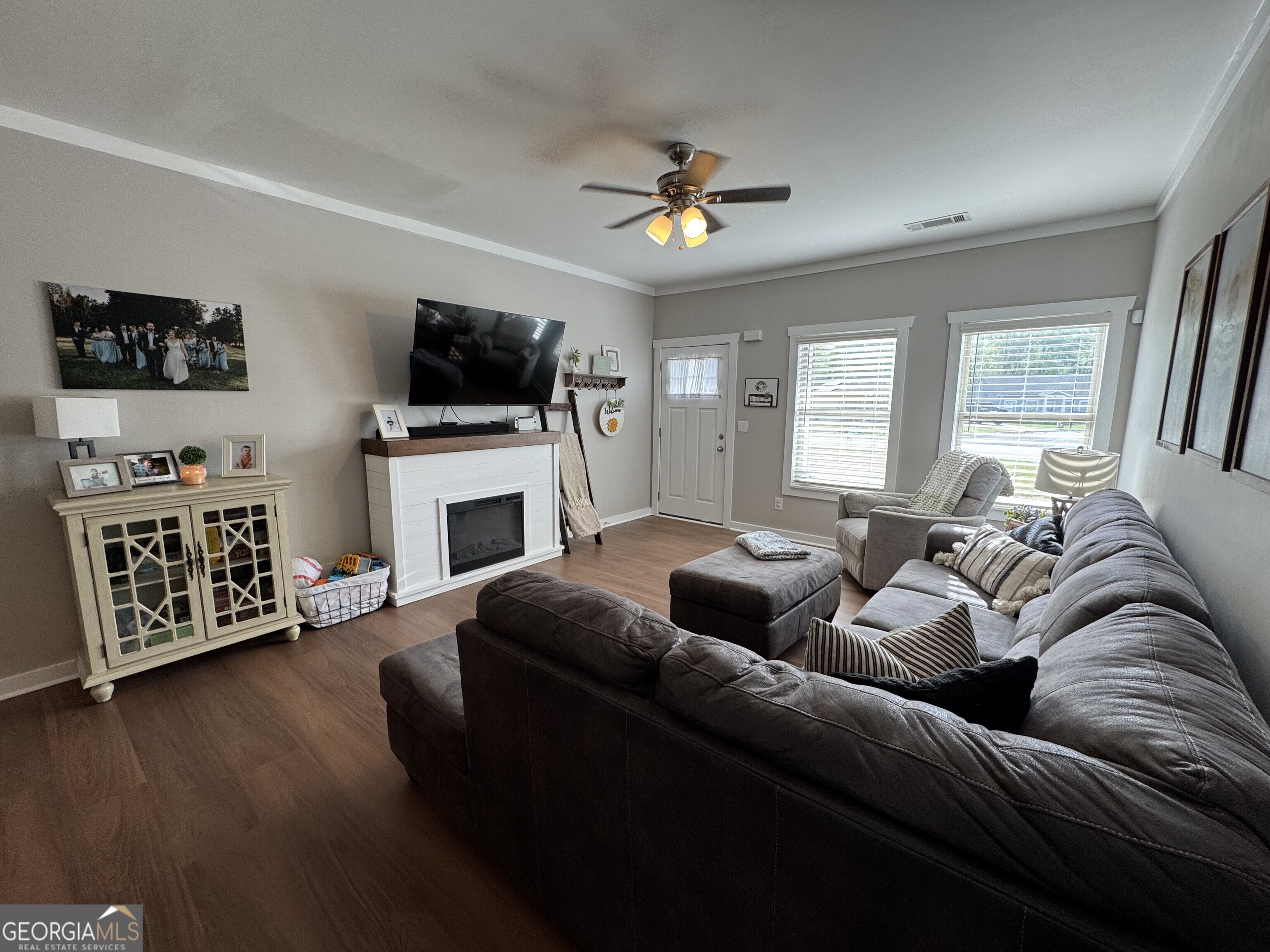 37 Willowrun Drive Sw Property Photo 10