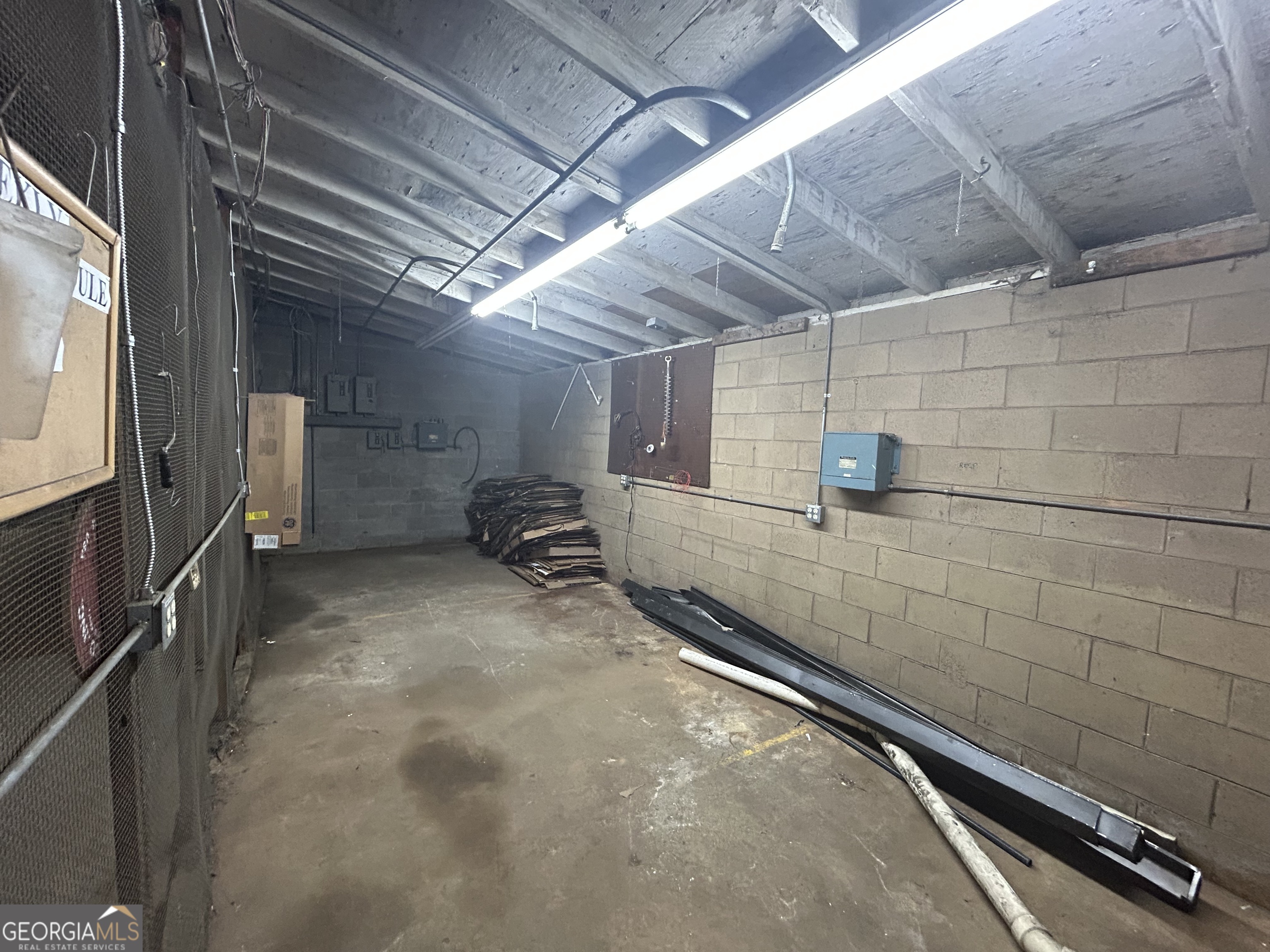 304 Fort Drive Property Photo 12