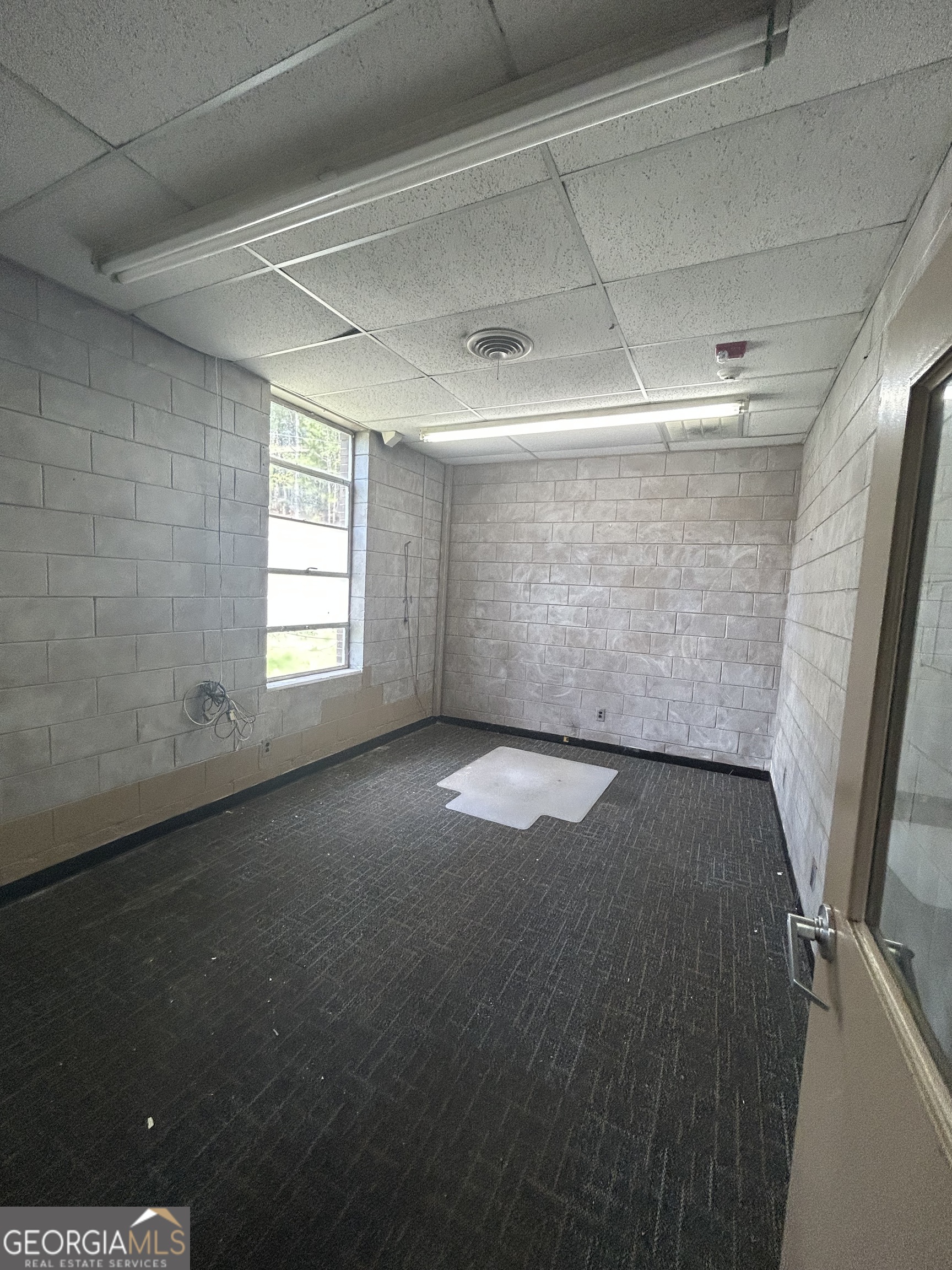 304 Fort Drive Property Photo 19